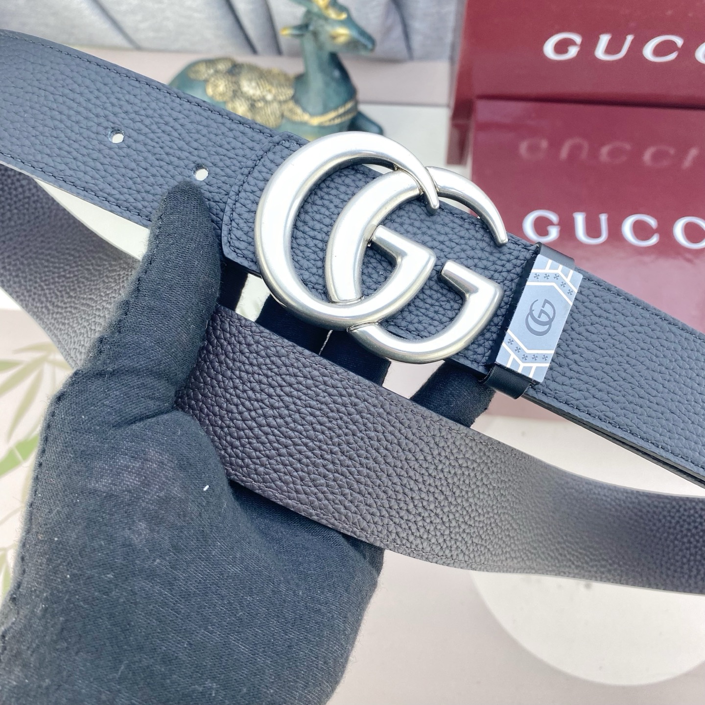 古奇💕 特种皮腰带系列 ，原厂五金精品不锈钢扣，手感柔软舒适 宽3.8CM。