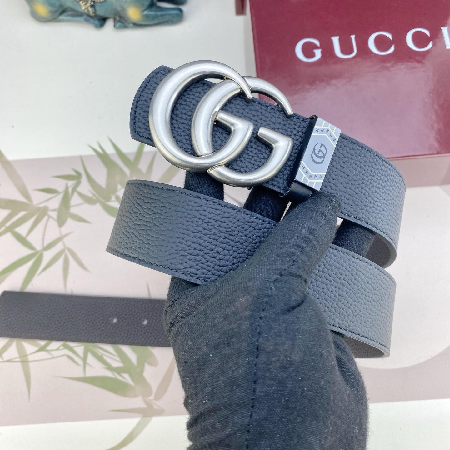 古奇💕 特种皮腰带系列 ，原厂五金精品不锈钢扣，手感柔软舒适 宽3.8CM。