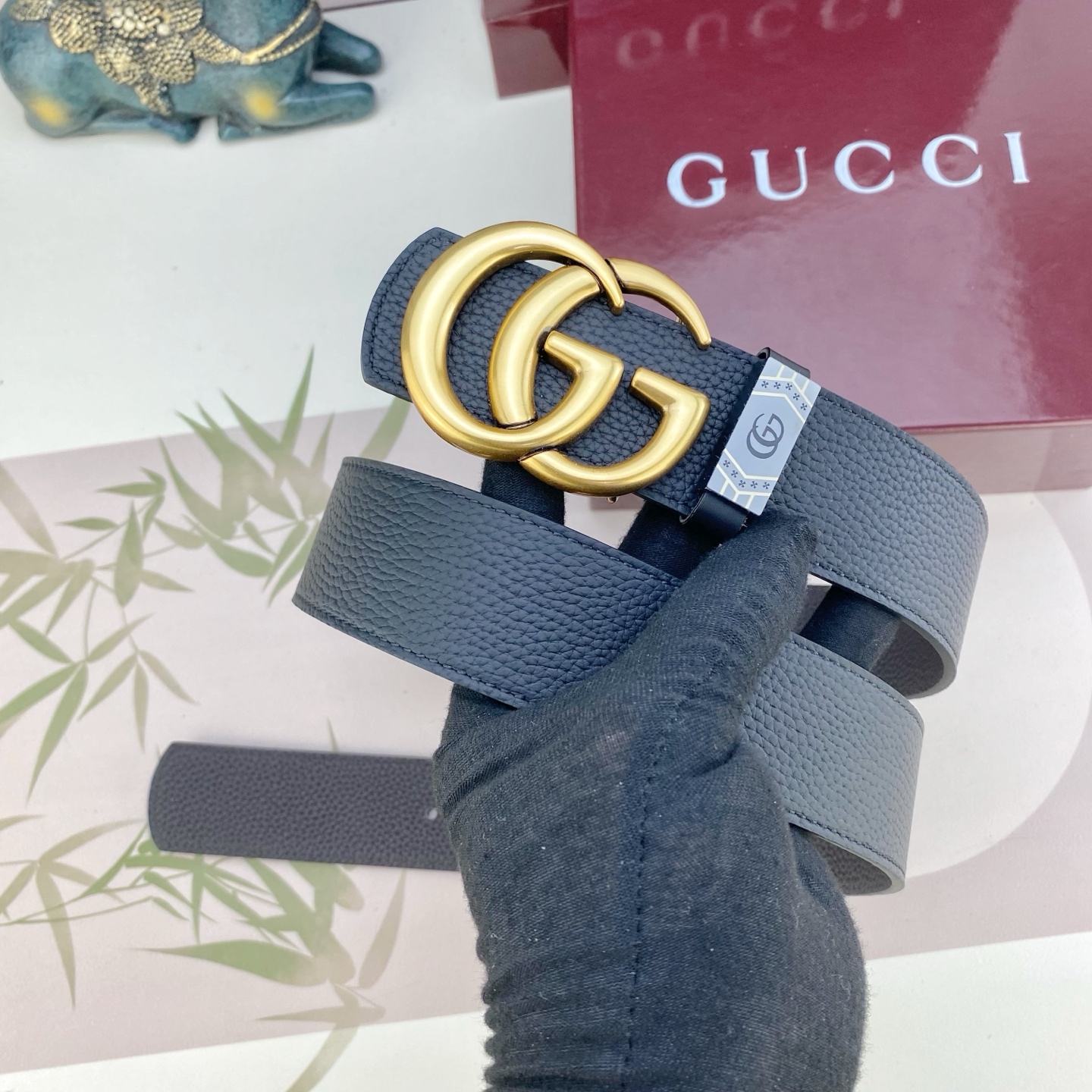 古奇💕 特种皮腰带系列 ，原厂五金精品不锈钢扣，手感柔软舒适 宽3.8CM。