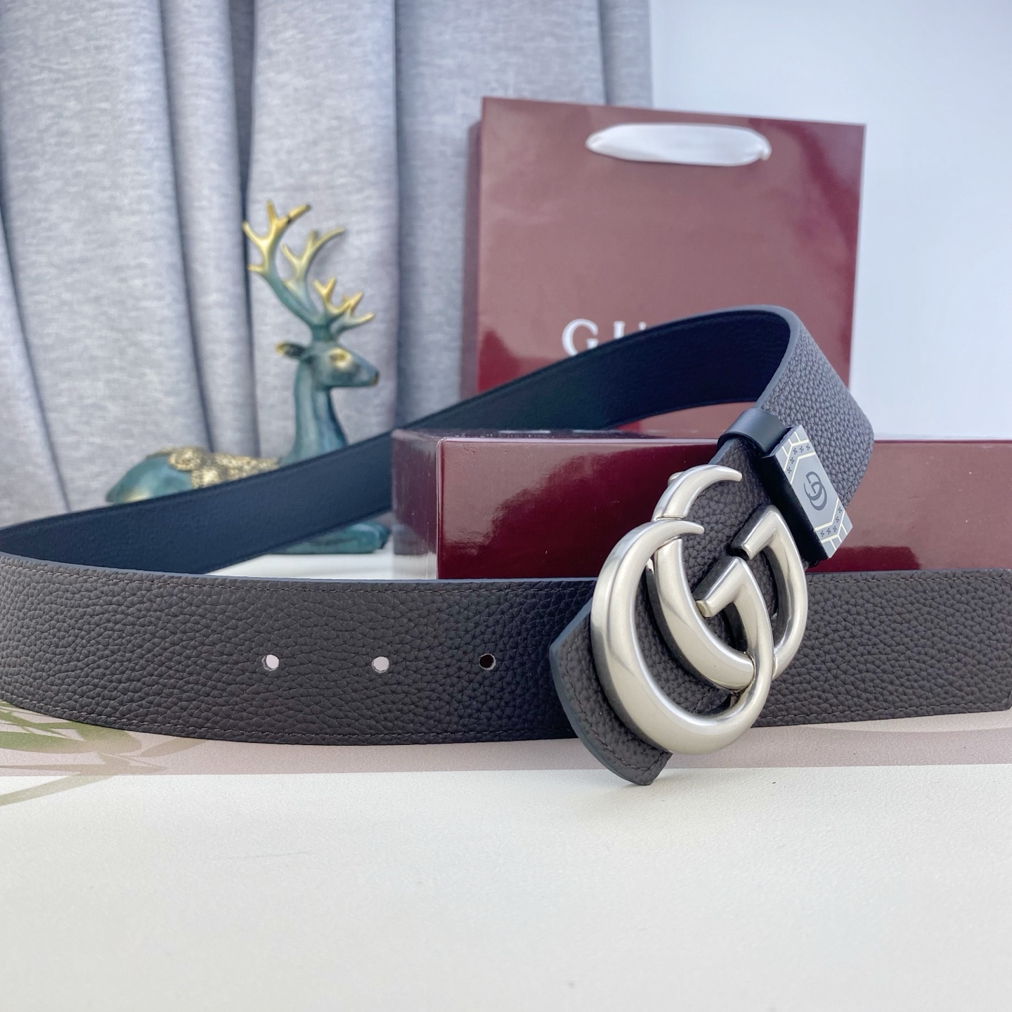 古奇💕 特种皮腰带系列 ，原厂五金精品不锈钢扣，手感柔软舒适 宽3.8CM。