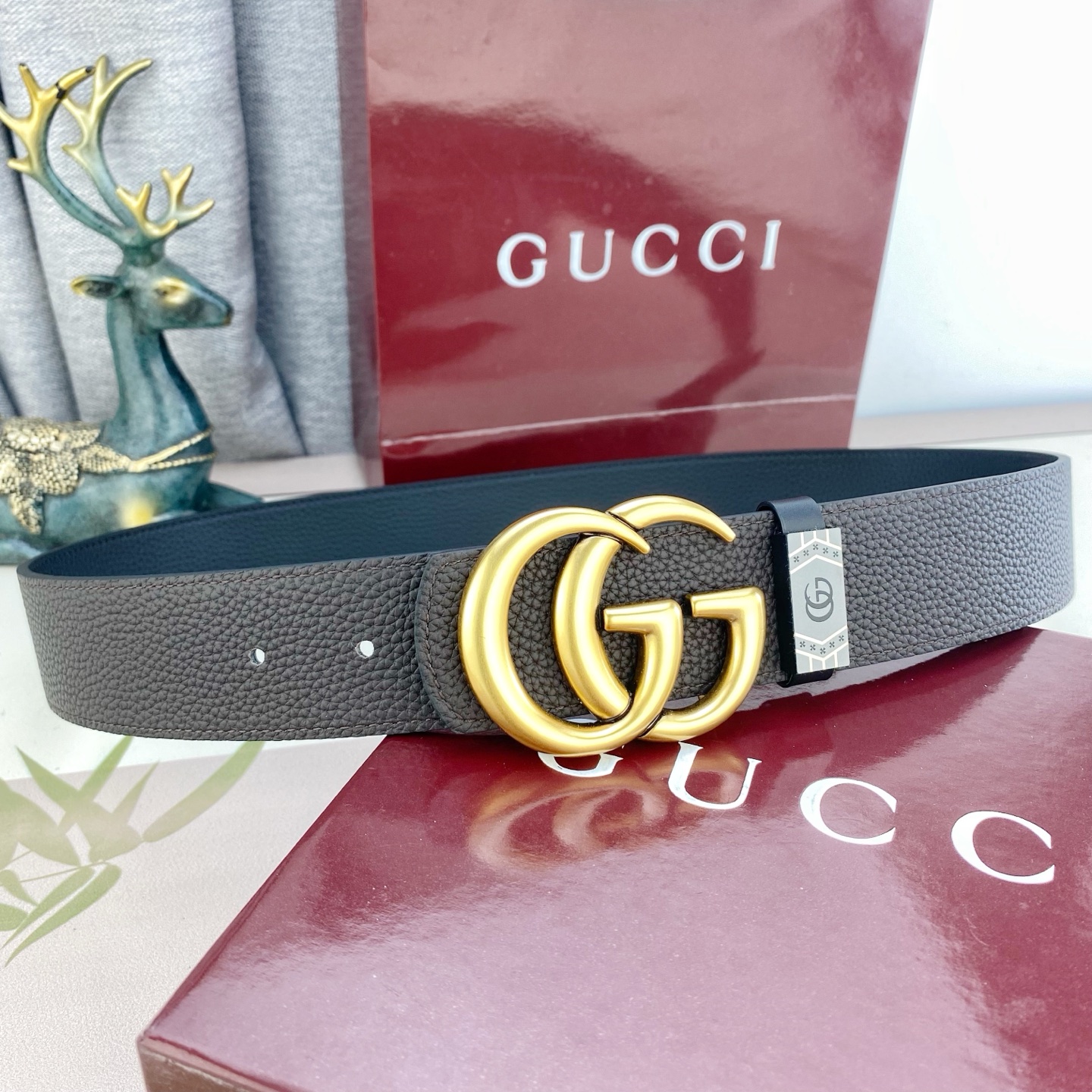 古奇💕 特种皮腰带系列 ，原厂五金精品不锈钢扣，手感柔软舒适 宽3.8CM。