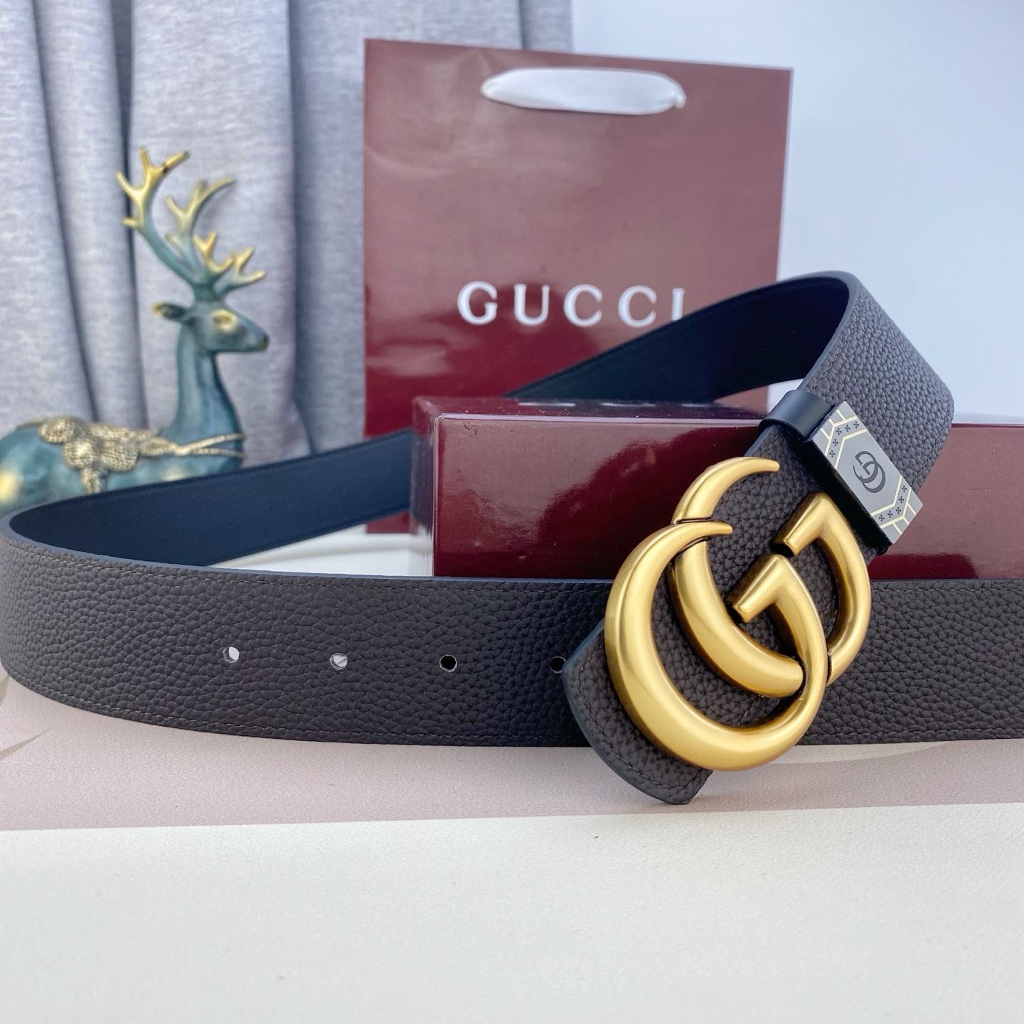 古奇💕 特种皮腰带系列 ，原厂五金精品不锈钢扣，手感柔软舒适 宽3.8CM。