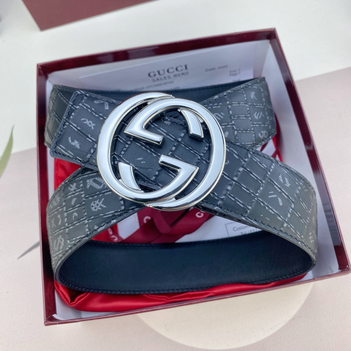 古奇💕 特种皮腰带系列 ，原厂五金精品不锈钢扣，手感柔软舒适 宽3.8CM。