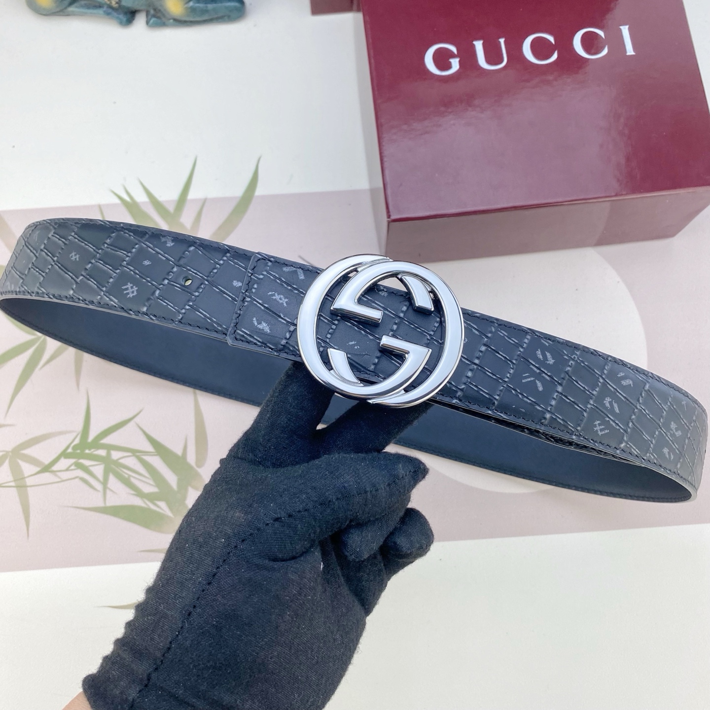 古奇💕 特种皮腰带系列 ，原厂五金精品不锈钢扣，手感柔软舒适 宽3.8CM。