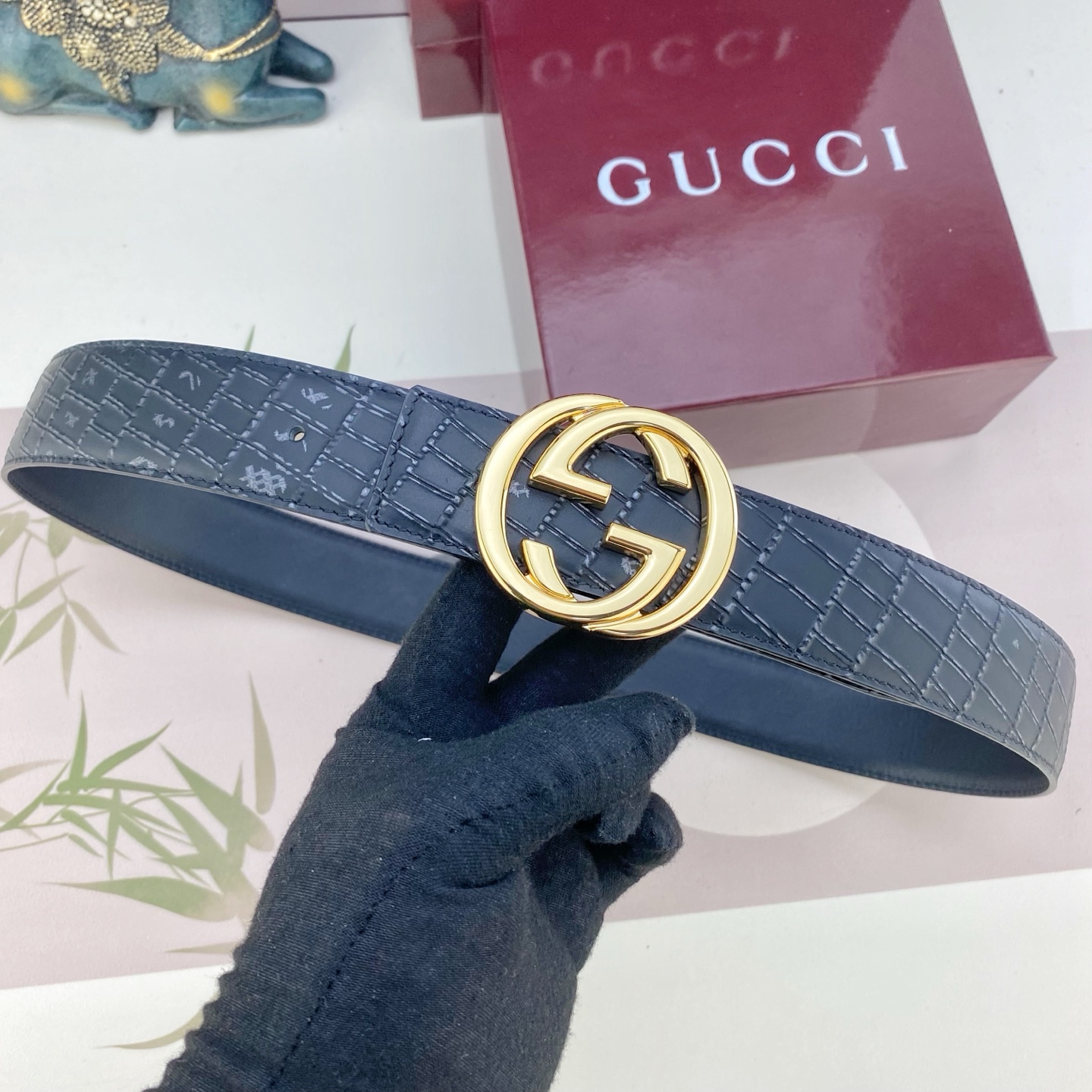 古奇💕 特种皮腰带系列 ，原厂五金精品不锈钢扣，手感柔软舒适 宽3.8CM。