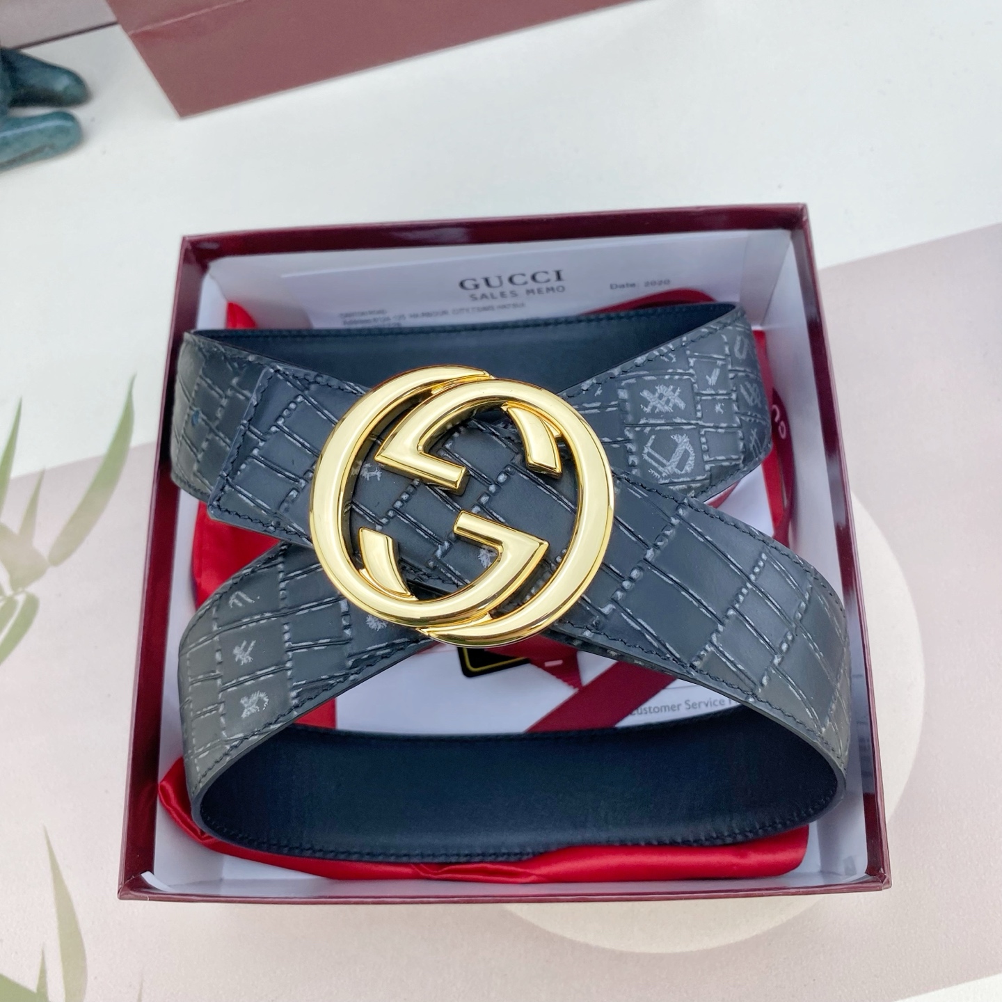 古奇💕 特种皮腰带系列 ，原厂五金精品不锈钢扣，手感柔软舒适 宽3.8CM。