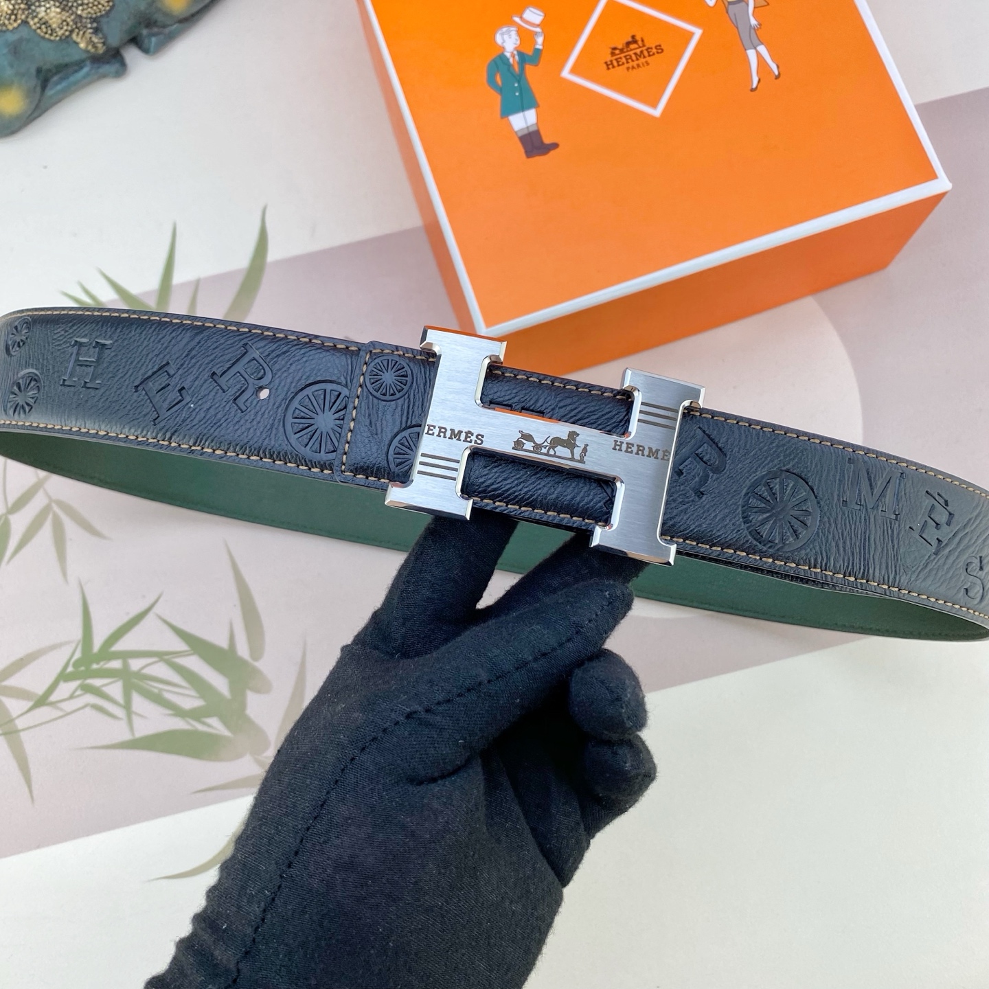 爱马仕💕 特种皮腰带系列 ，原厂五金精品不锈钢扣，手感柔软舒适 宽3.8CM。