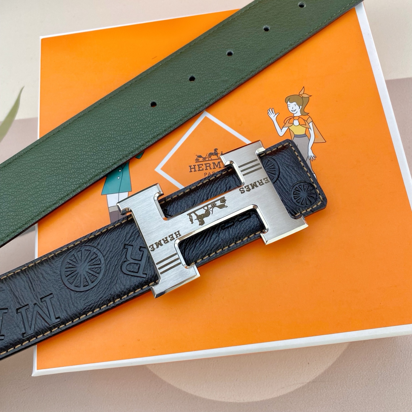 爱马仕💕 特种皮腰带系列 ，原厂五金精品不锈钢扣，手感柔软舒适 宽3.8CM。