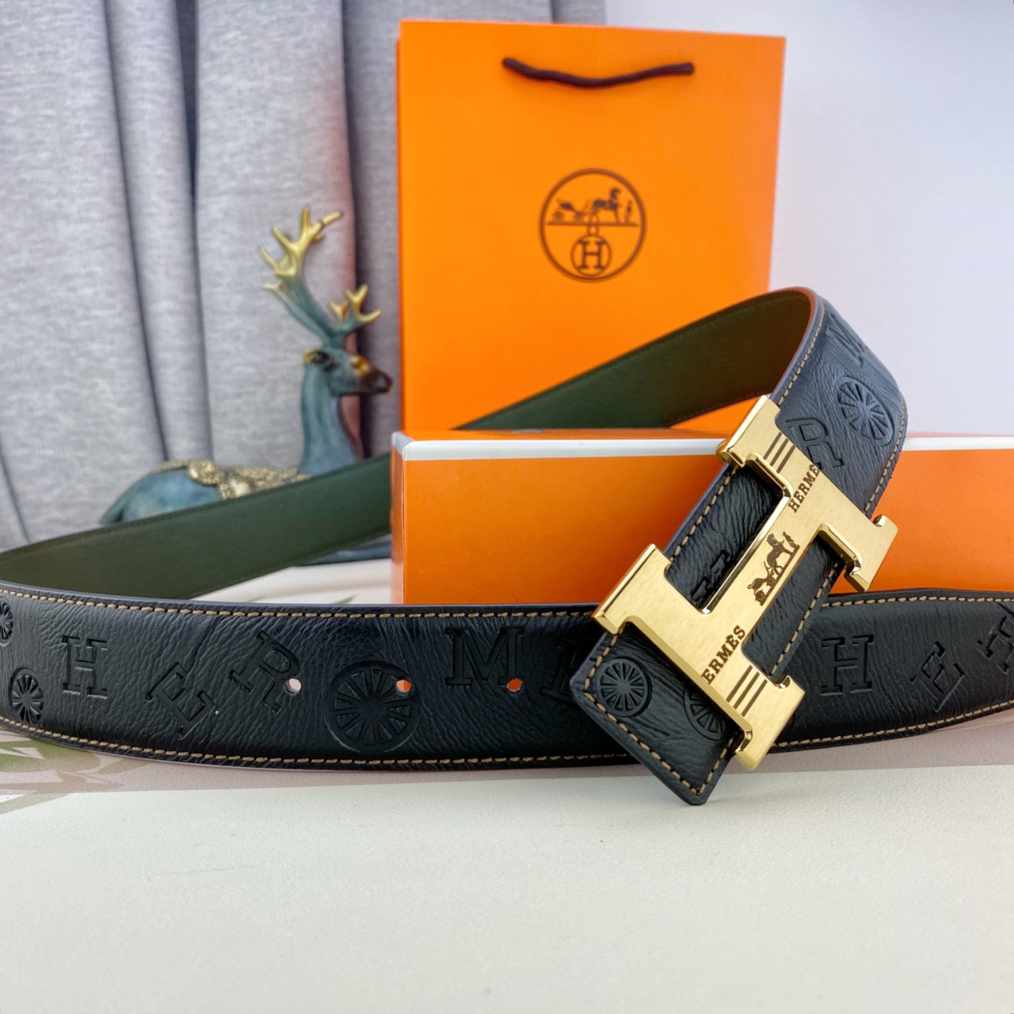 爱马仕💕 特种皮腰带系列 ，原厂五金精品不锈钢扣，手感柔软舒适 宽3.8CM。