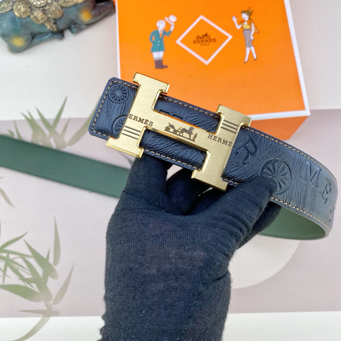 爱马仕💕 特种皮腰带系列 ，原厂五金精品不锈钢扣，手感柔软舒适 宽3.8CM。