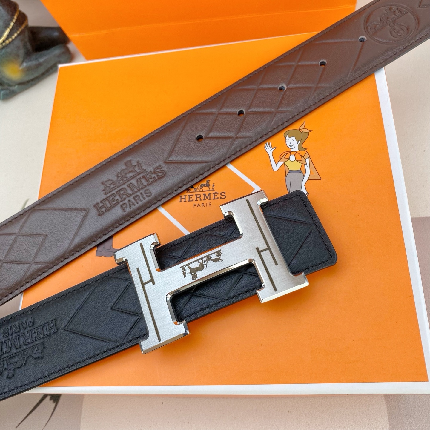 爱马仕💕 特种皮腰带系列 ，原厂五金精品不锈钢扣，手感柔软舒适 宽3.8CM。