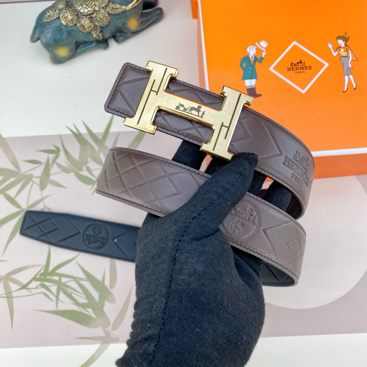 爱马仕💕 特种皮腰带系列 ，原厂五金精品不锈钢扣，手感柔软舒适 宽3.8CM。