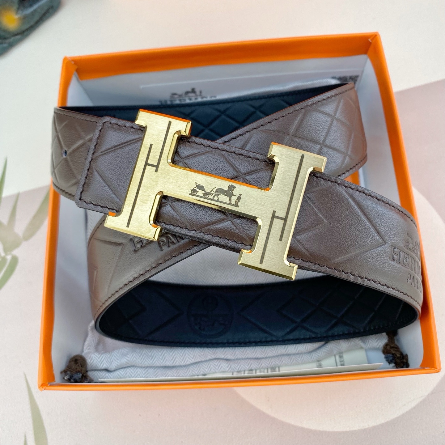 爱马仕💕 特种皮腰带系列 ，原厂五金精品不锈钢扣，手感柔软舒适 宽3.8CM。