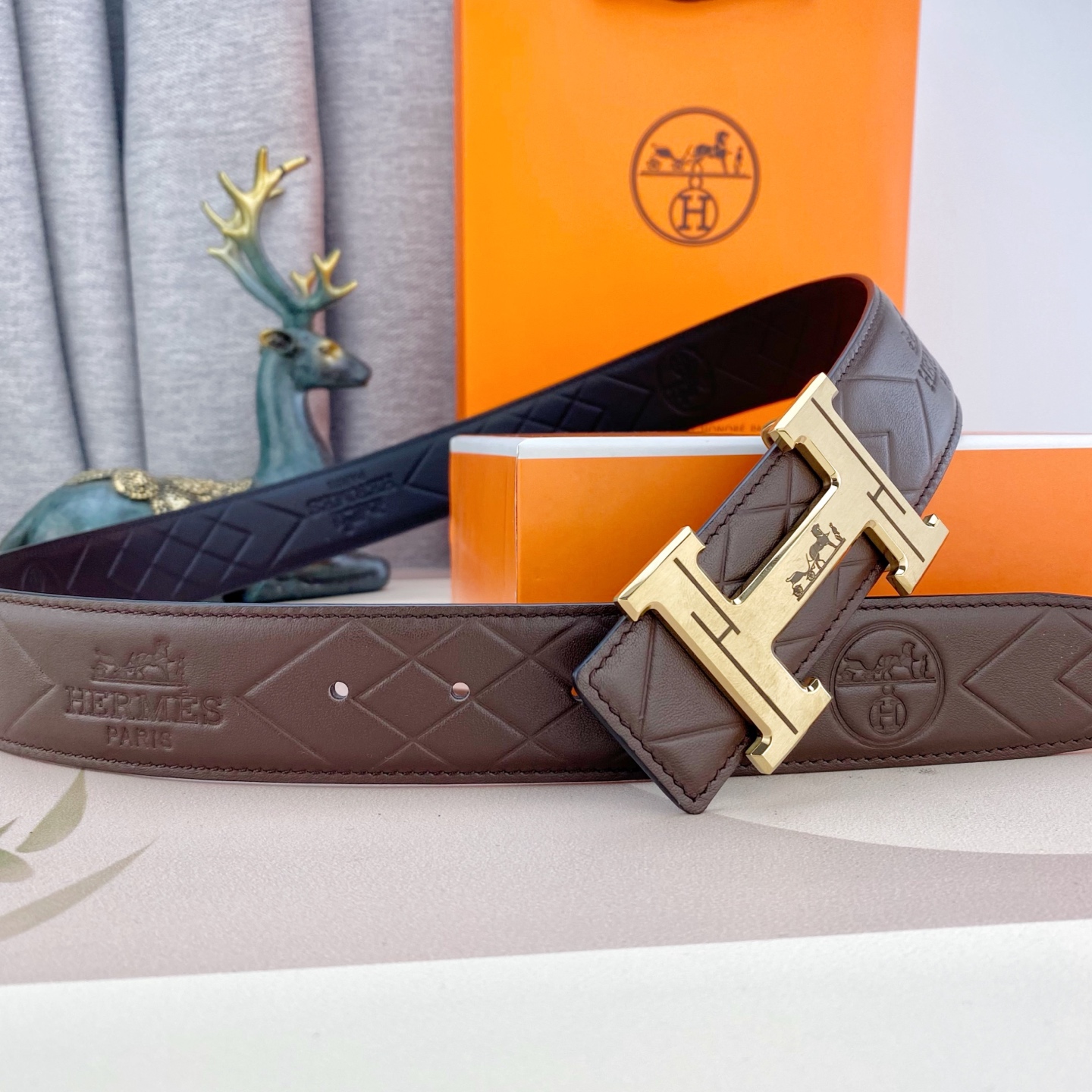 爱马仕💕 特种皮腰带系列 ，原厂五金精品不锈钢扣，手感柔软舒适 宽3.8CM。