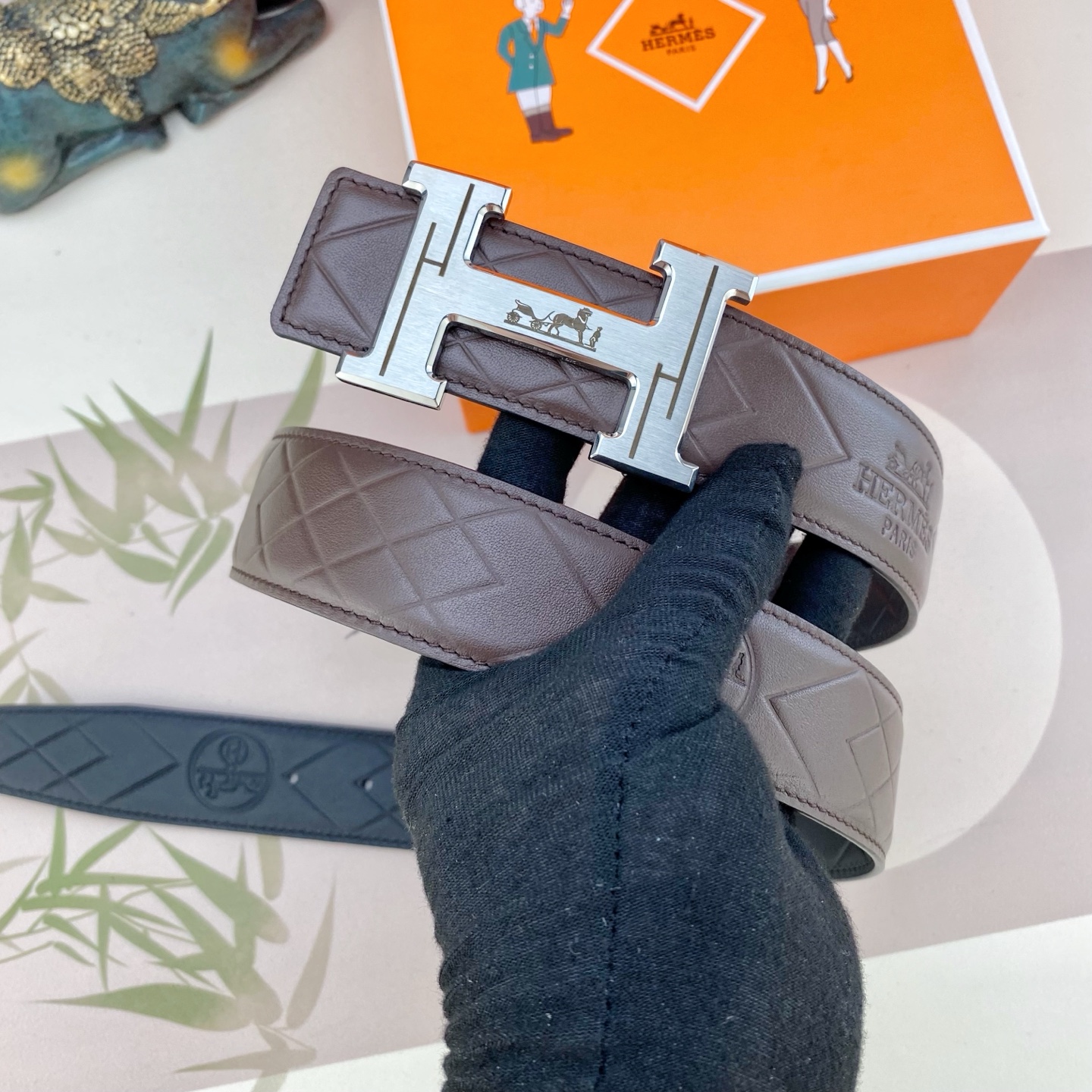 爱马仕💕 特种皮腰带系列 ，原厂五金精品不锈钢扣，手感柔软舒适 宽3.8CM。