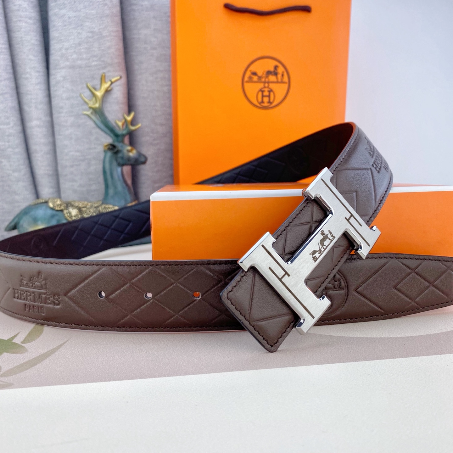 爱马仕💕 特种皮腰带系列 ，原厂五金精品不锈钢扣，手感柔软舒适 宽3.8CM。