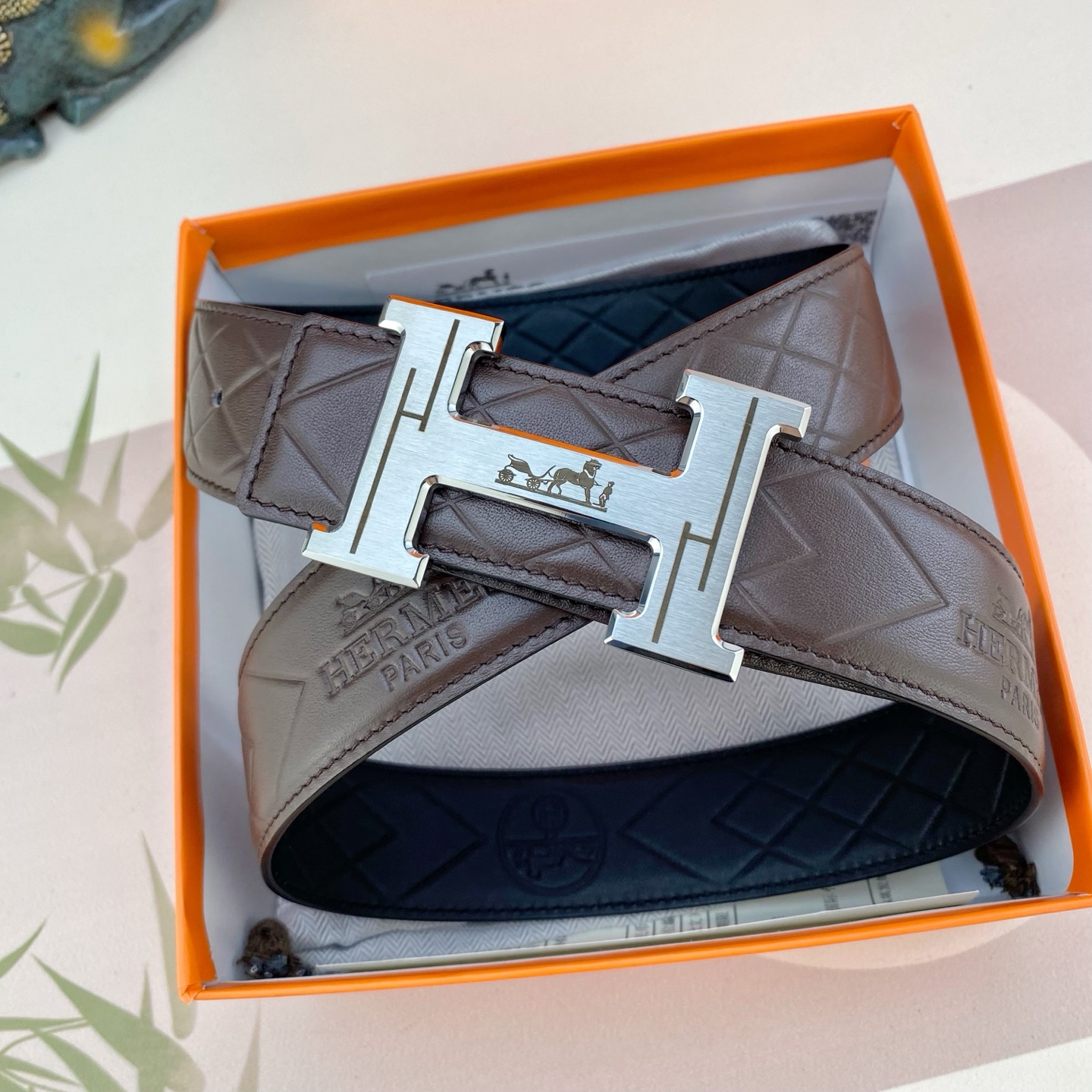 爱马仕💕 特种皮腰带系列 ，原厂五金精品不锈钢扣，手感柔软舒适 宽3.8CM。