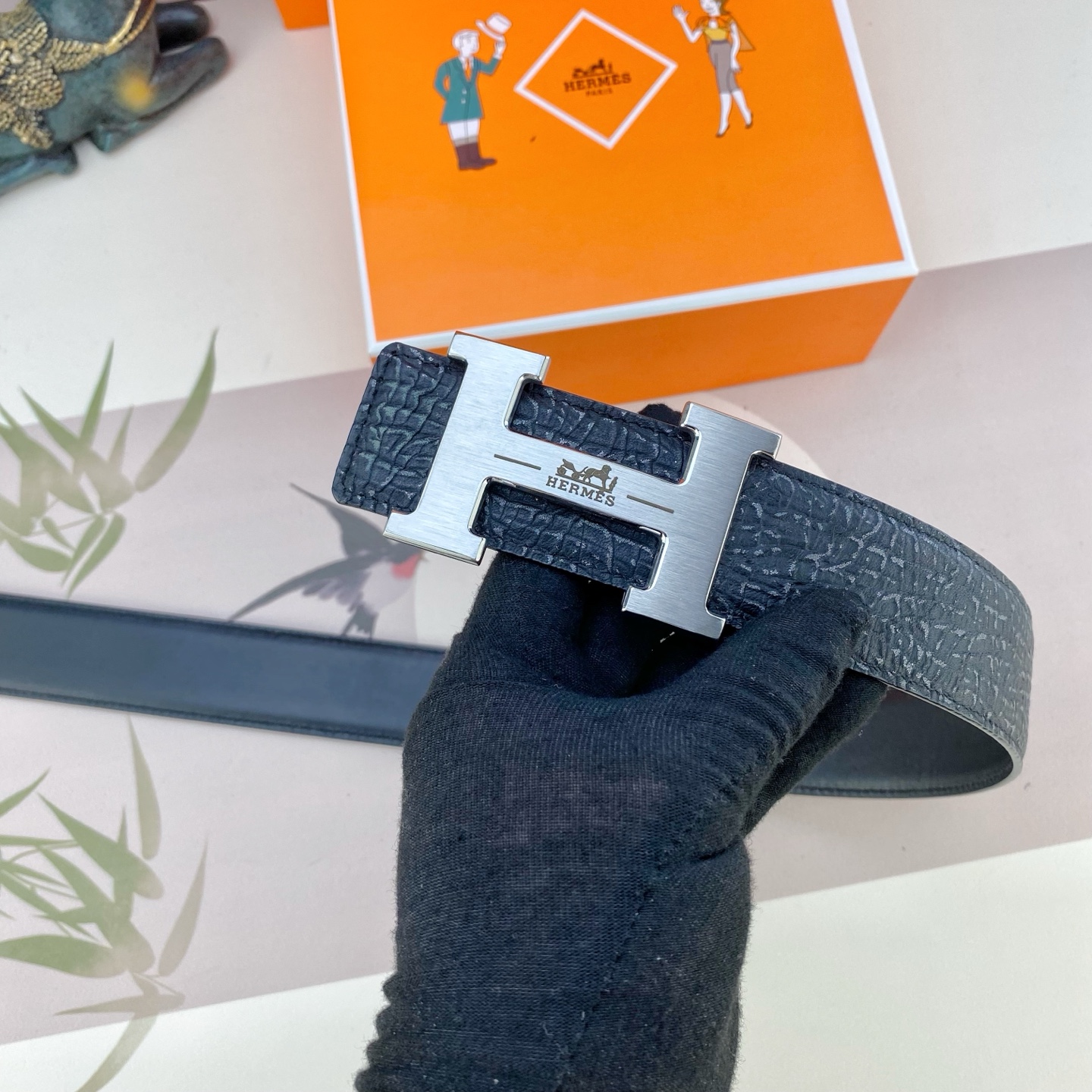 爱马仕💕 特种皮腰带系列 ，原厂五金精品不锈钢扣，手感柔软舒适 宽3.8CM。