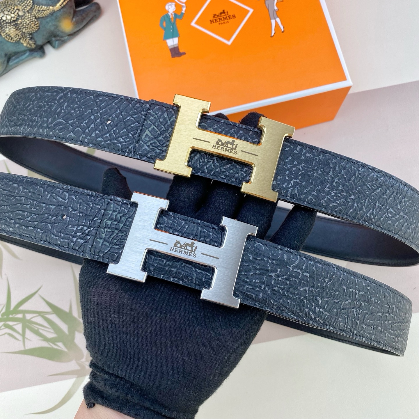 爱马仕💕 特种皮腰带系列 ，原厂五金精品不锈钢扣，手感柔软舒适 宽3.8CM。