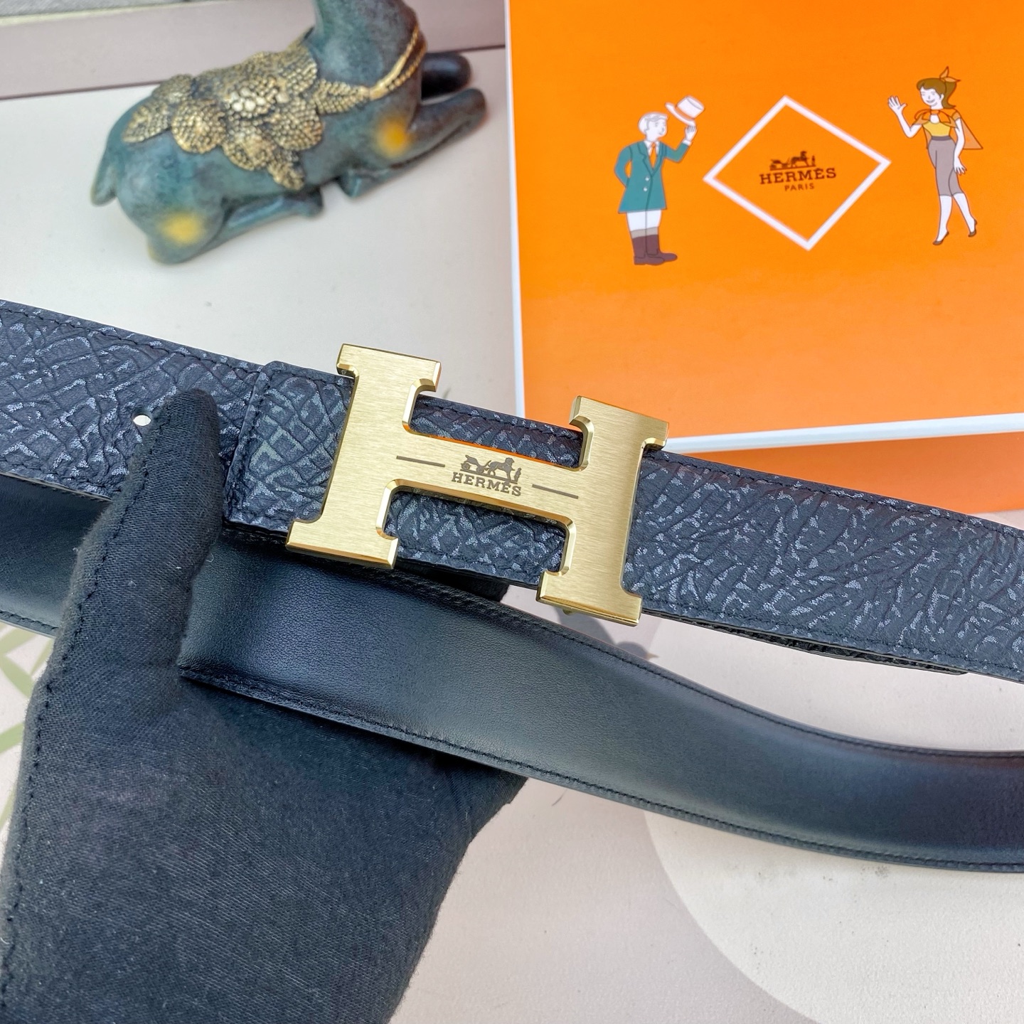 爱马仕💕 特种皮腰带系列 ，原厂五金精品不锈钢扣，手感柔软舒适 宽3.8CM。