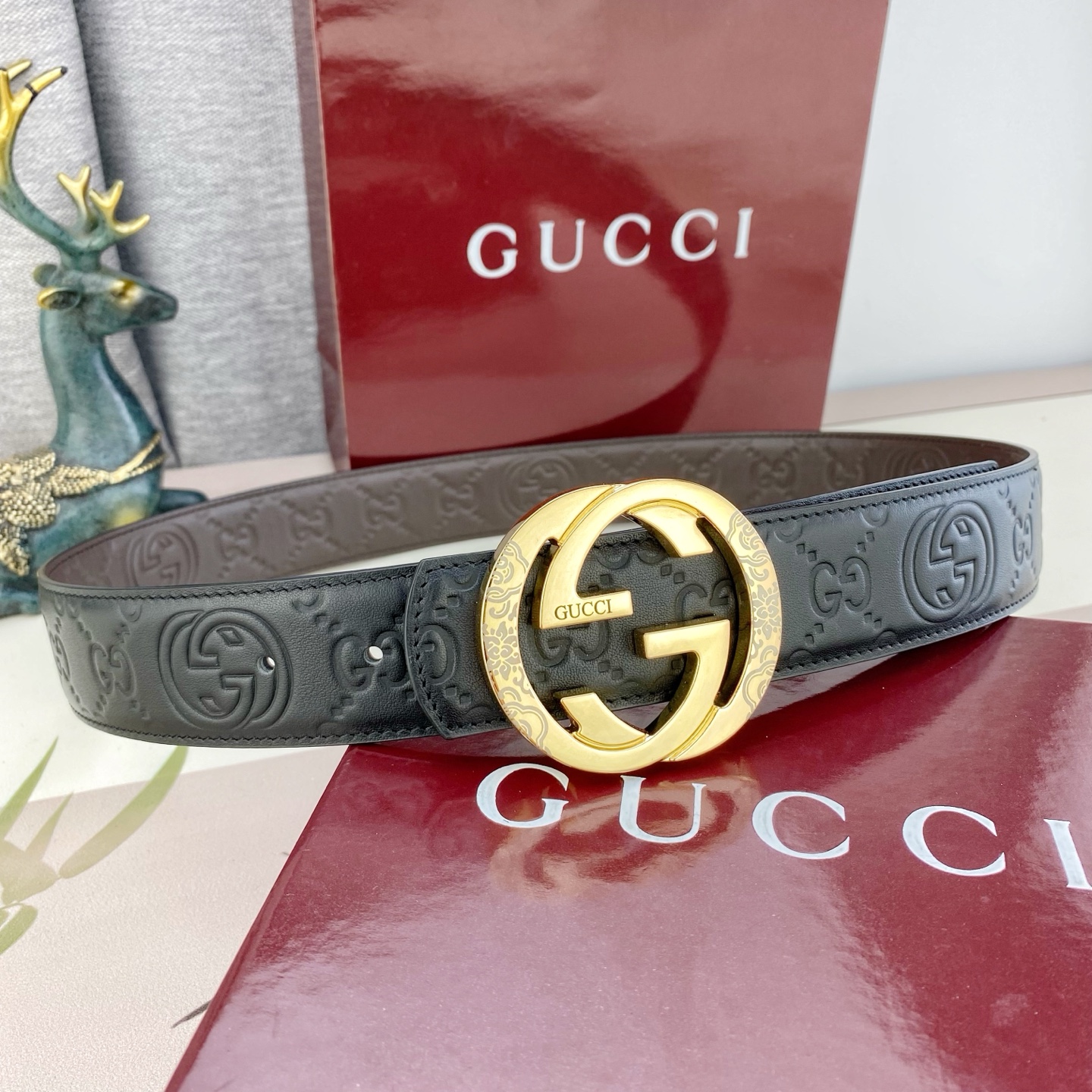 古奇💕 特种皮腰带系列 ，原厂五金精品不锈钢扣，手感柔软舒适 宽3.8CM。