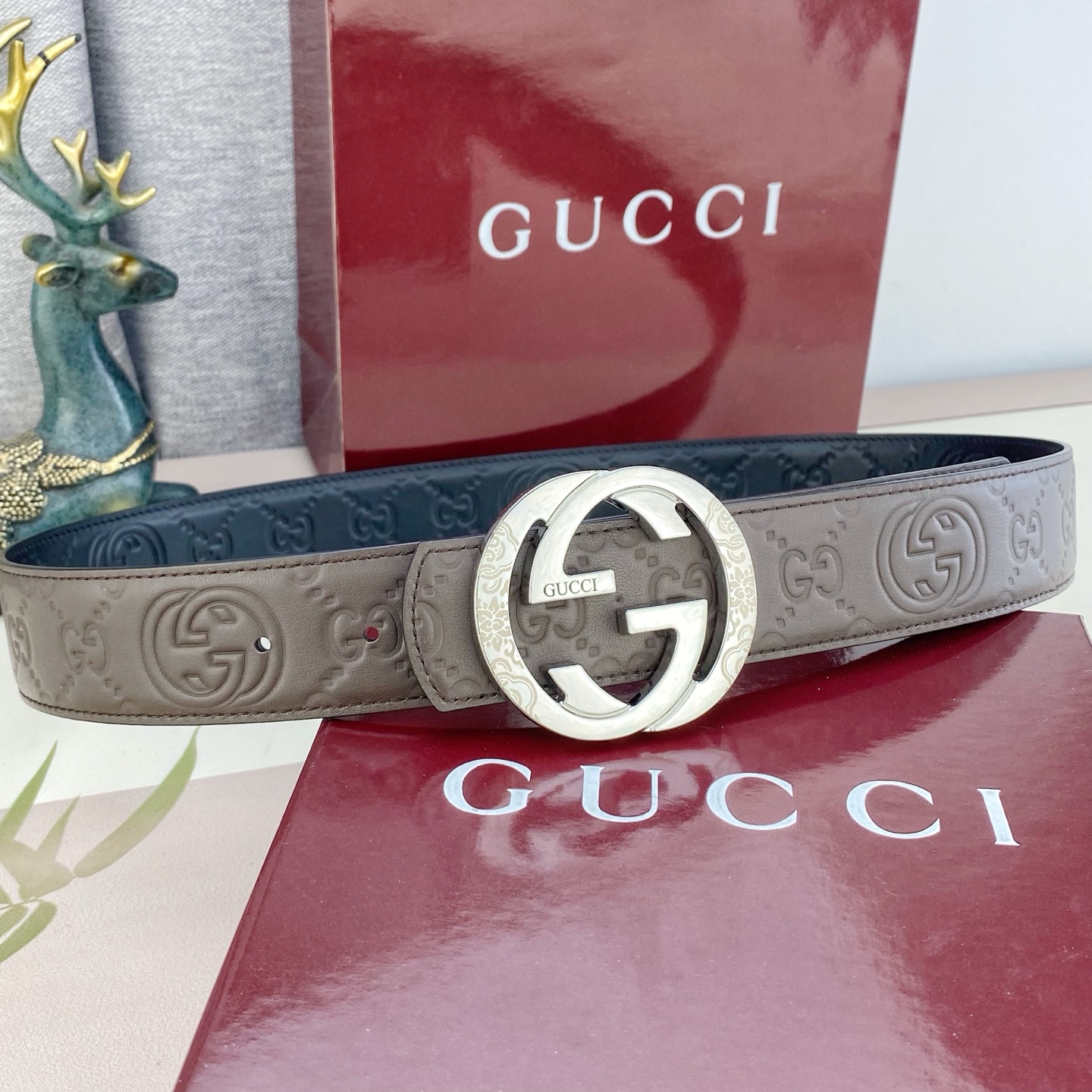 古奇💕 特种皮腰带系列 ，原厂五金精品不锈钢扣，手感柔软舒适 宽3.8CM。