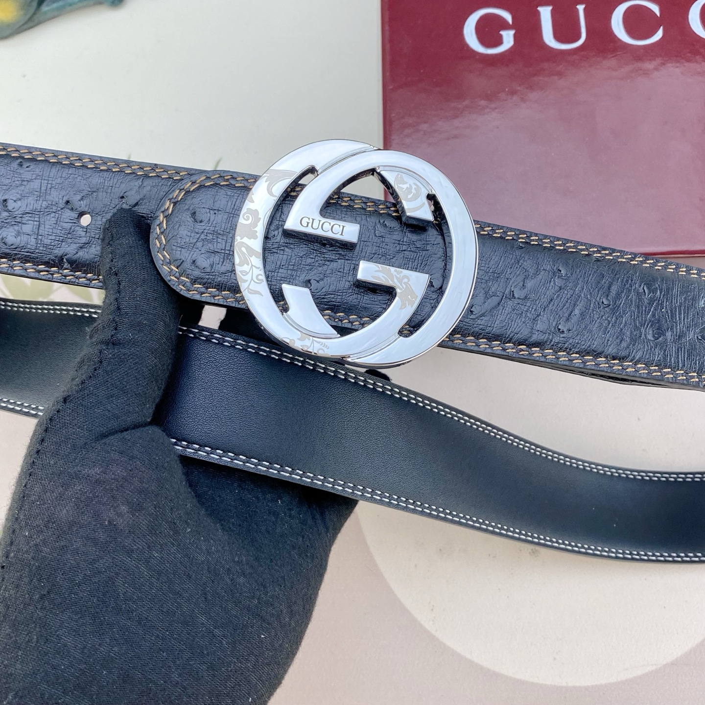 古奇💕 特种皮腰带系列 ，原厂五金精品不锈钢扣，手感柔软舒适 宽3.8CM。