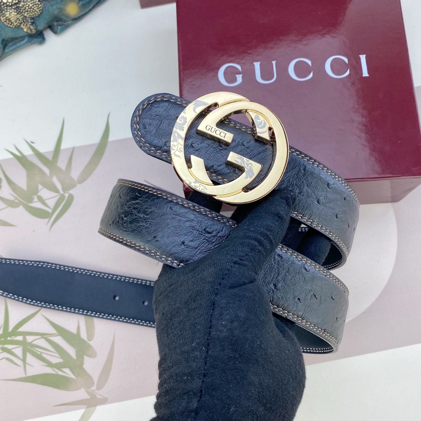 古奇💕 特种皮腰带系列 ，原厂五金精品不锈钢扣，手感柔软舒适 宽3.8CM。