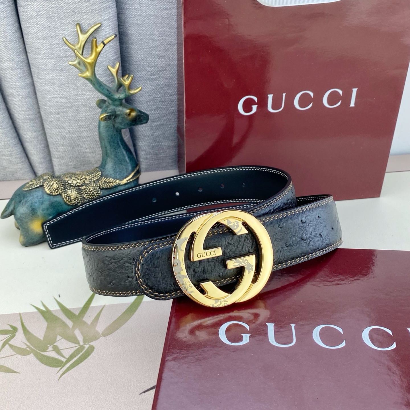 古奇💕 特种皮腰带系列 ，原厂五金精品不锈钢扣，手感柔软舒适 宽3.8CM。