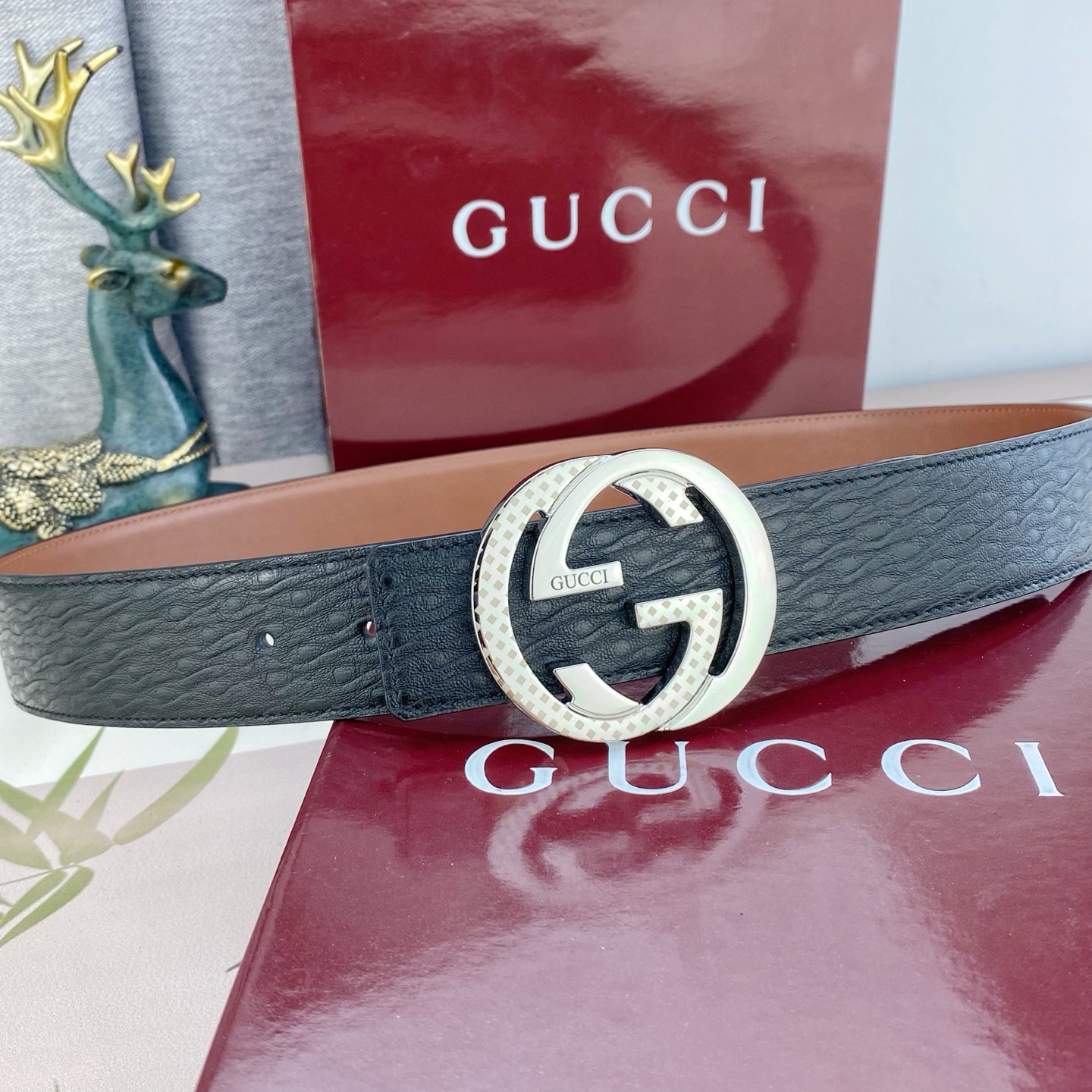 古奇💕 特种皮腰带系列 ，原厂五金精品不锈钢扣，手感柔软舒适 宽3.8CM。