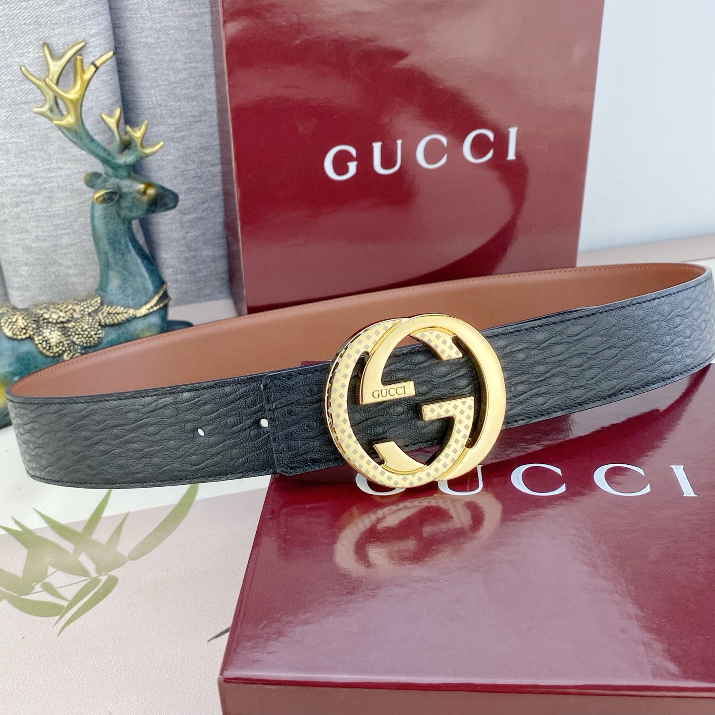 古奇💕 特种皮腰带系列 ，原厂五金精品不锈钢扣，手感柔软舒适 宽3.8CM。