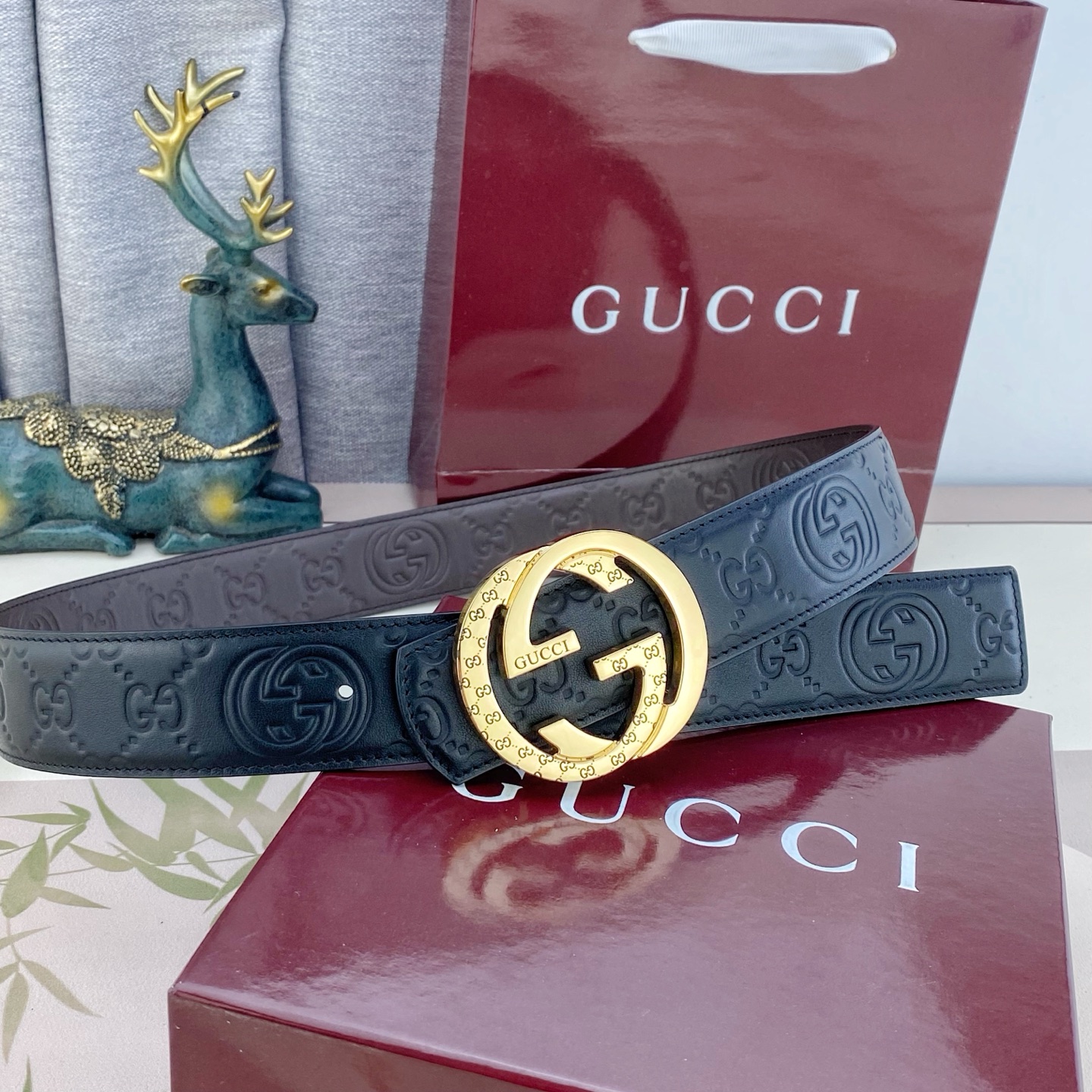 古奇💕 特种皮腰带系列 ，原厂五金精品不锈钢扣，手感柔软舒适 宽3.8CM。