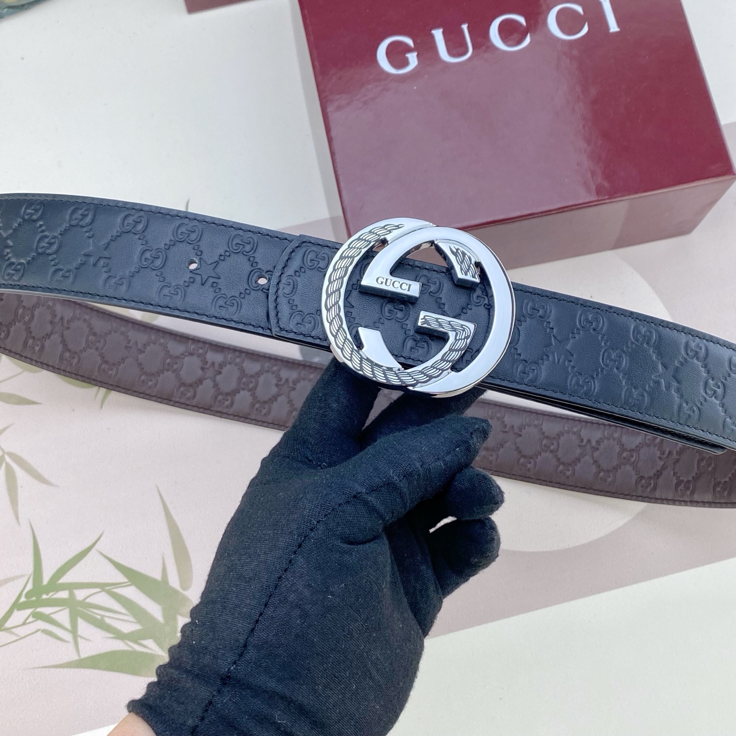 古奇💕 特种皮腰带系列 ，原厂五金精品不锈钢扣，手感柔软舒适 宽3.8CM。