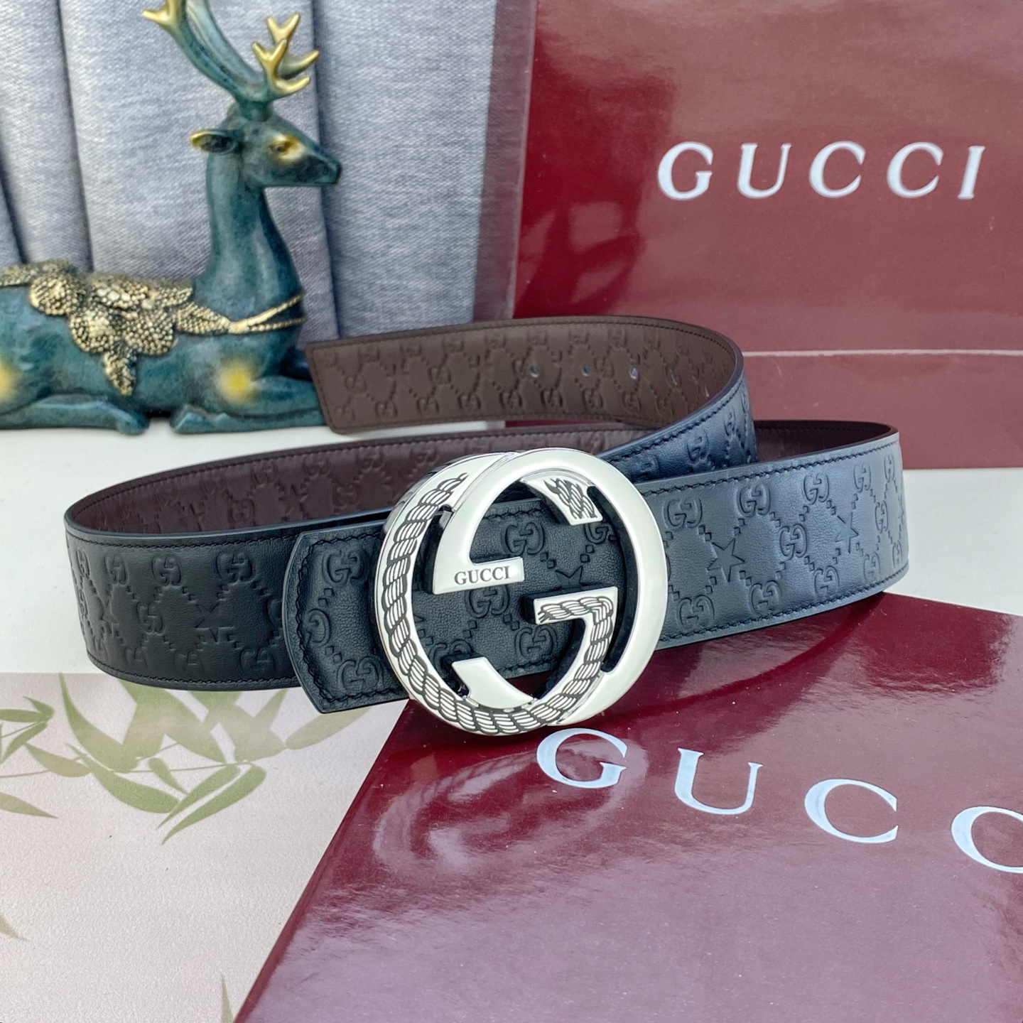 古奇💕 特种皮腰带系列 ，原厂五金精品不锈钢扣，手感柔软舒适 宽3.8CM。