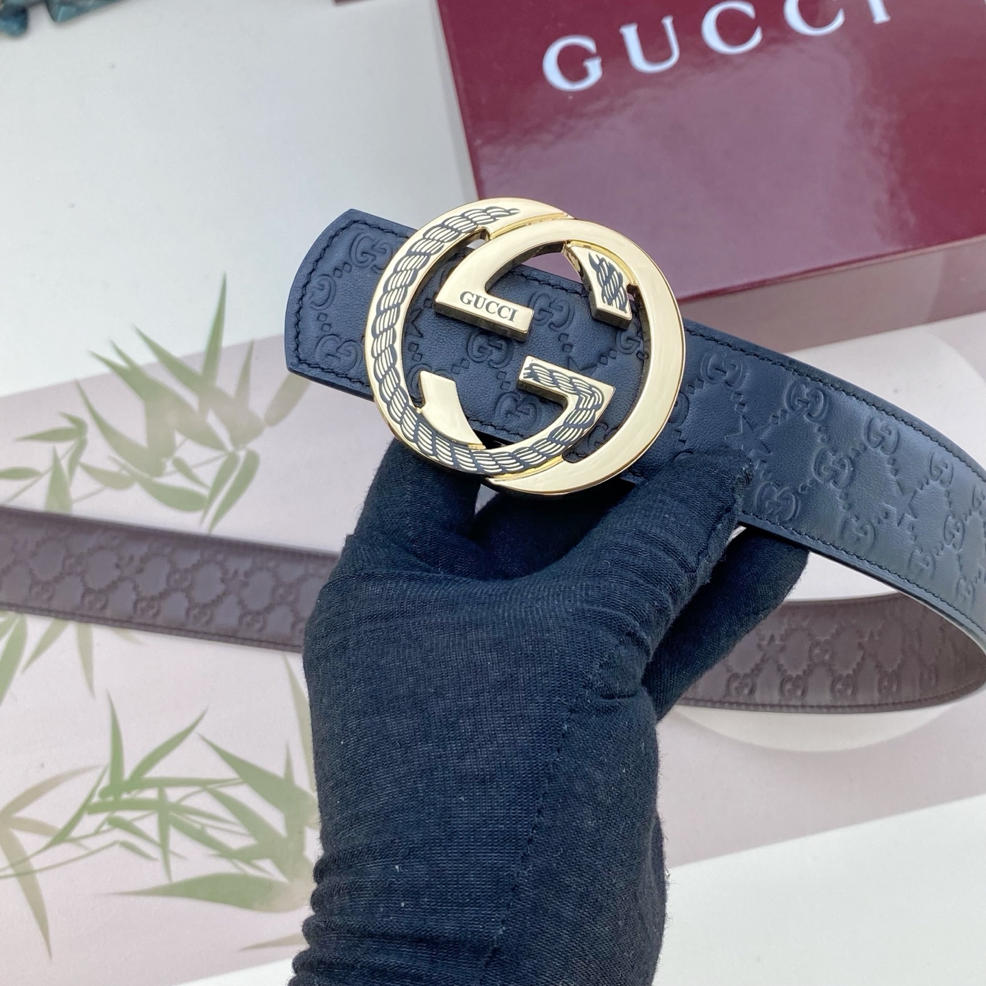 古奇💕 特种皮腰带系列 ，原厂五金精品不锈钢扣，手感柔软舒适 宽3.8CM。