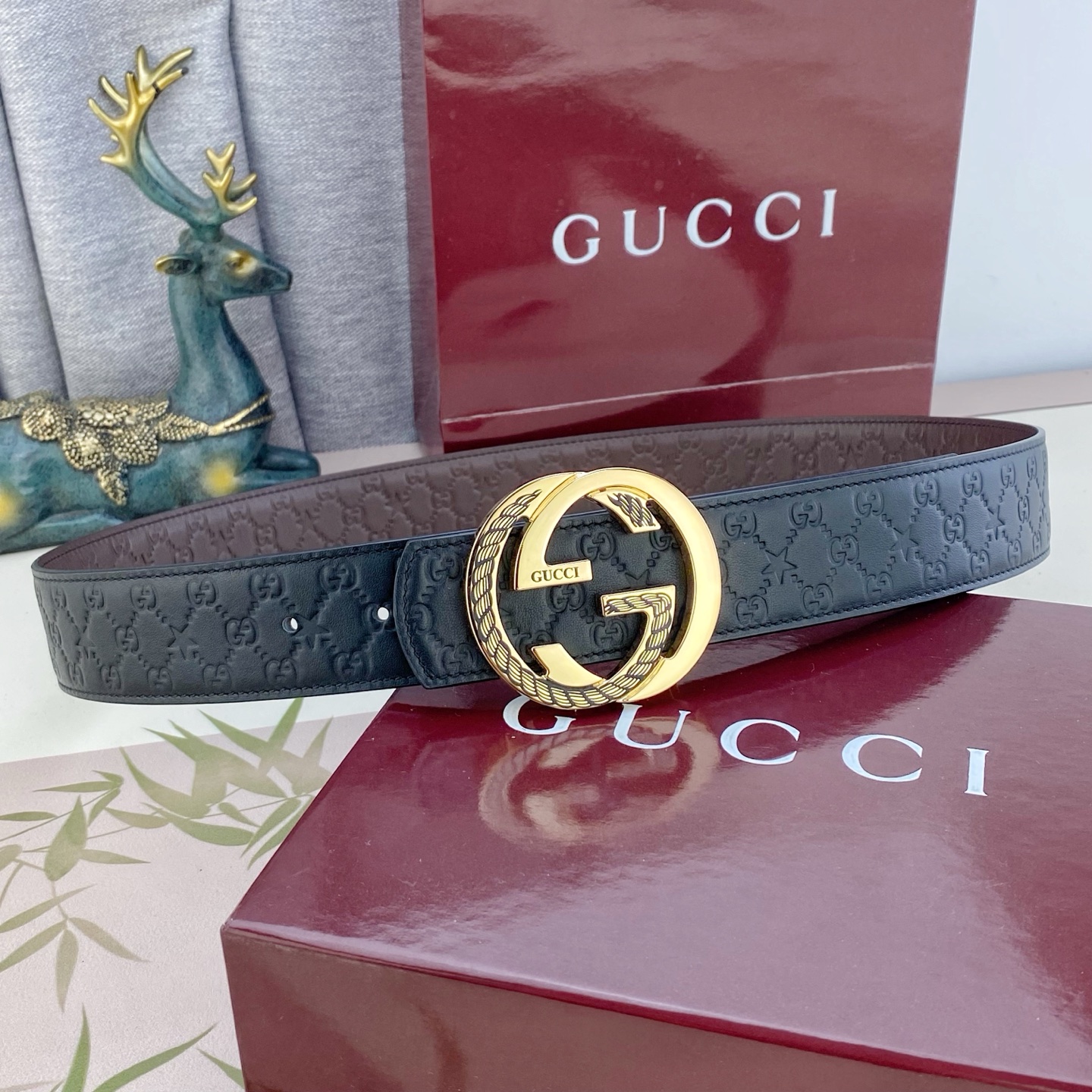 古奇💕 特种皮腰带系列 ，原厂五金精品不锈钢扣，手感柔软舒适 宽3.8CM。