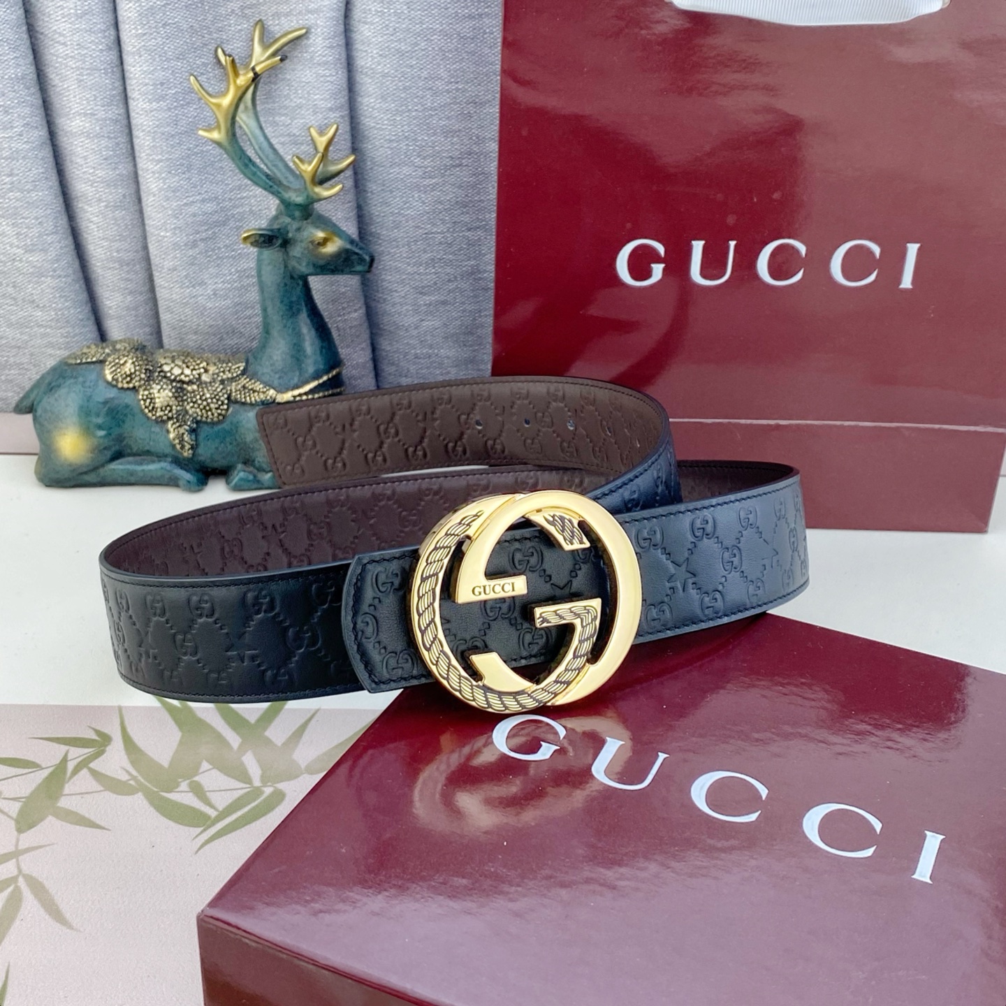 古奇💕 特种皮腰带系列 ，原厂五金精品不锈钢扣，手感柔软舒适 宽3.8CM。