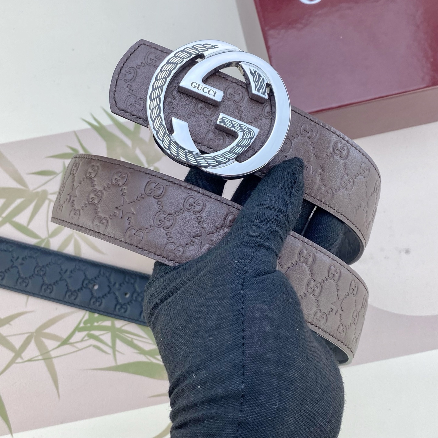 古奇💕 特种皮腰带系列 ，原厂五金精品不锈钢扣，手感柔软舒适 宽3.8CM。