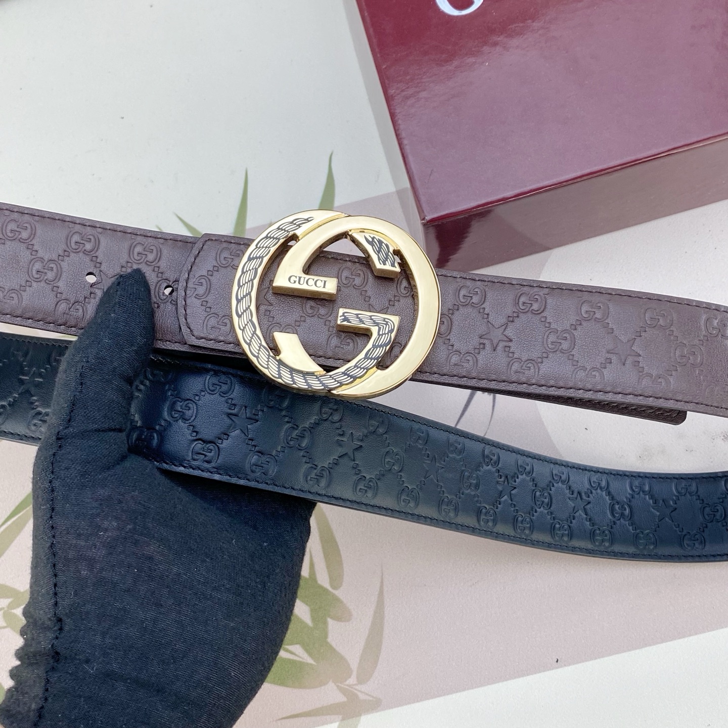 古奇💕 特种皮腰带系列 ，原厂五金精品不锈钢扣，手感柔软舒适 宽3.8CM。