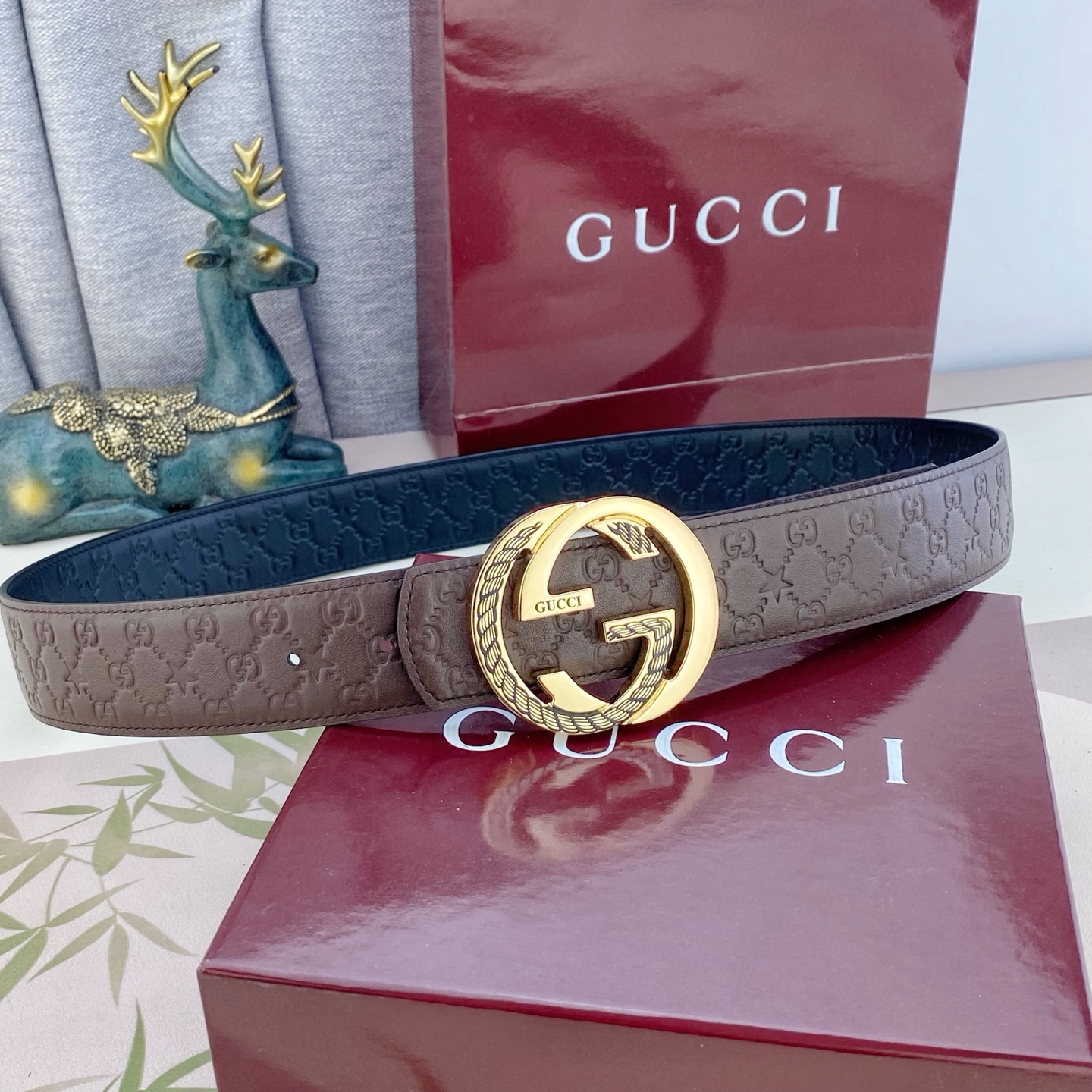 古奇💕 特种皮腰带系列 ，原厂五金精品不锈钢扣，手感柔软舒适 宽3.8CM。