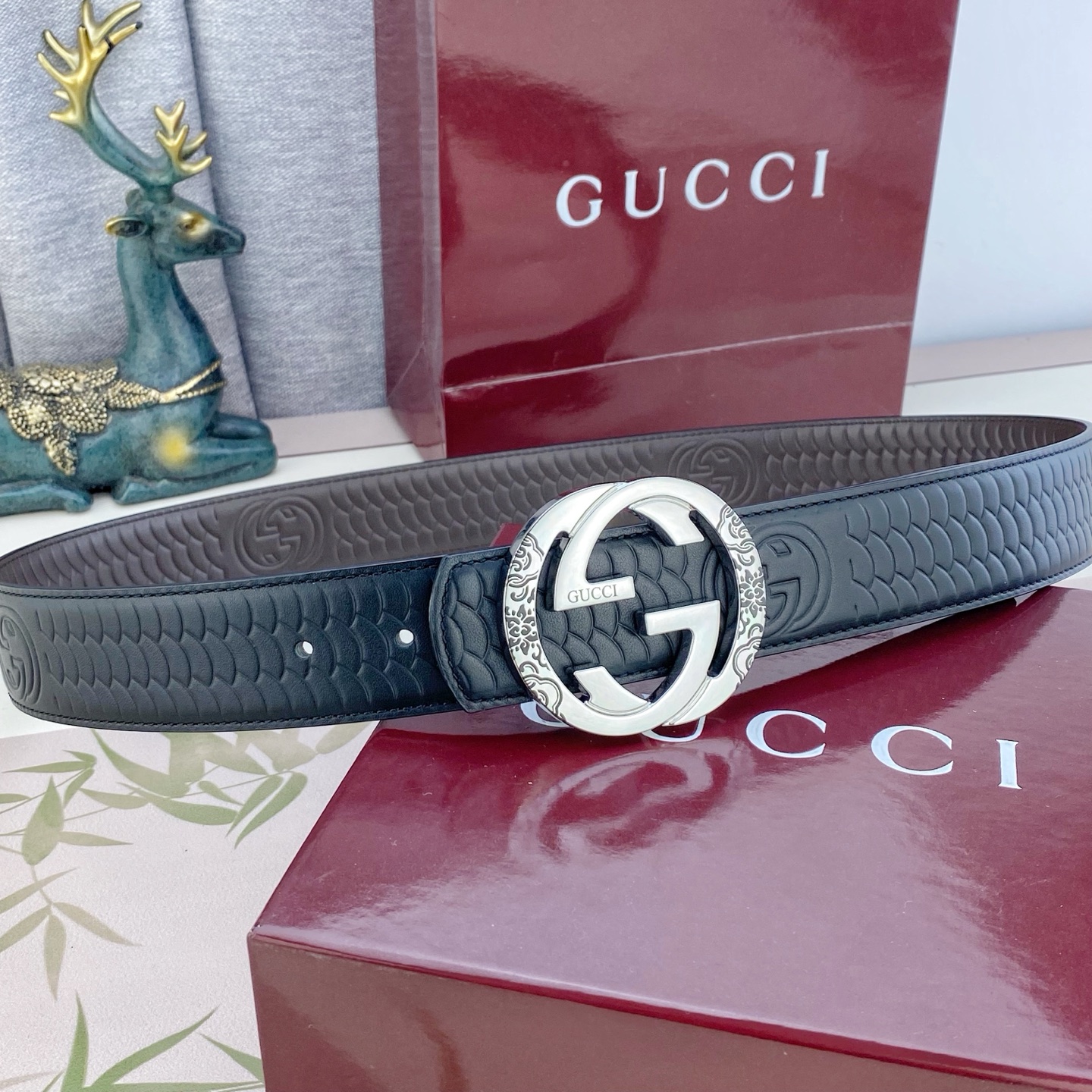 古奇💕 特种皮腰带系列 ，原厂五金精品不锈钢扣，手感柔软舒适 宽3.8CM。