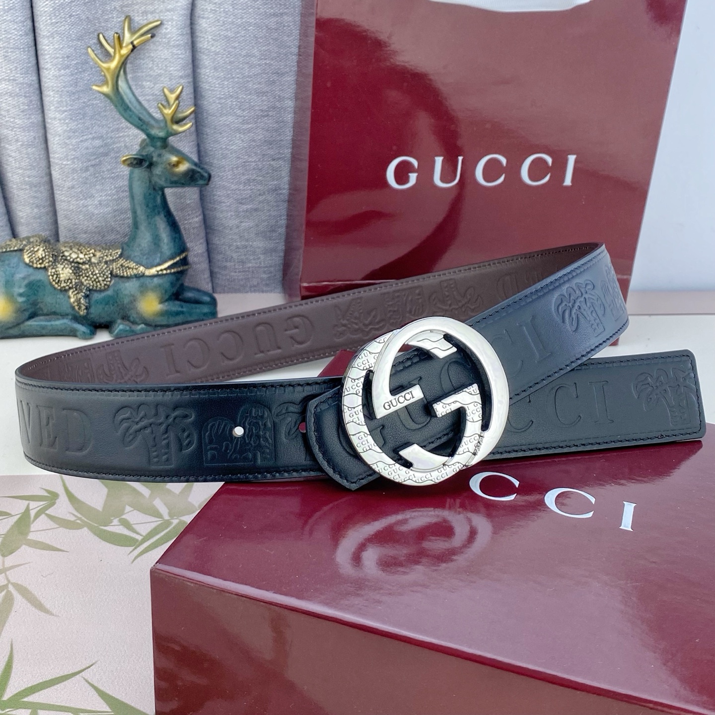 古奇💕 特种皮腰带系列 ，原厂五金精品不锈钢扣，手感柔软舒适 宽3.8CM。