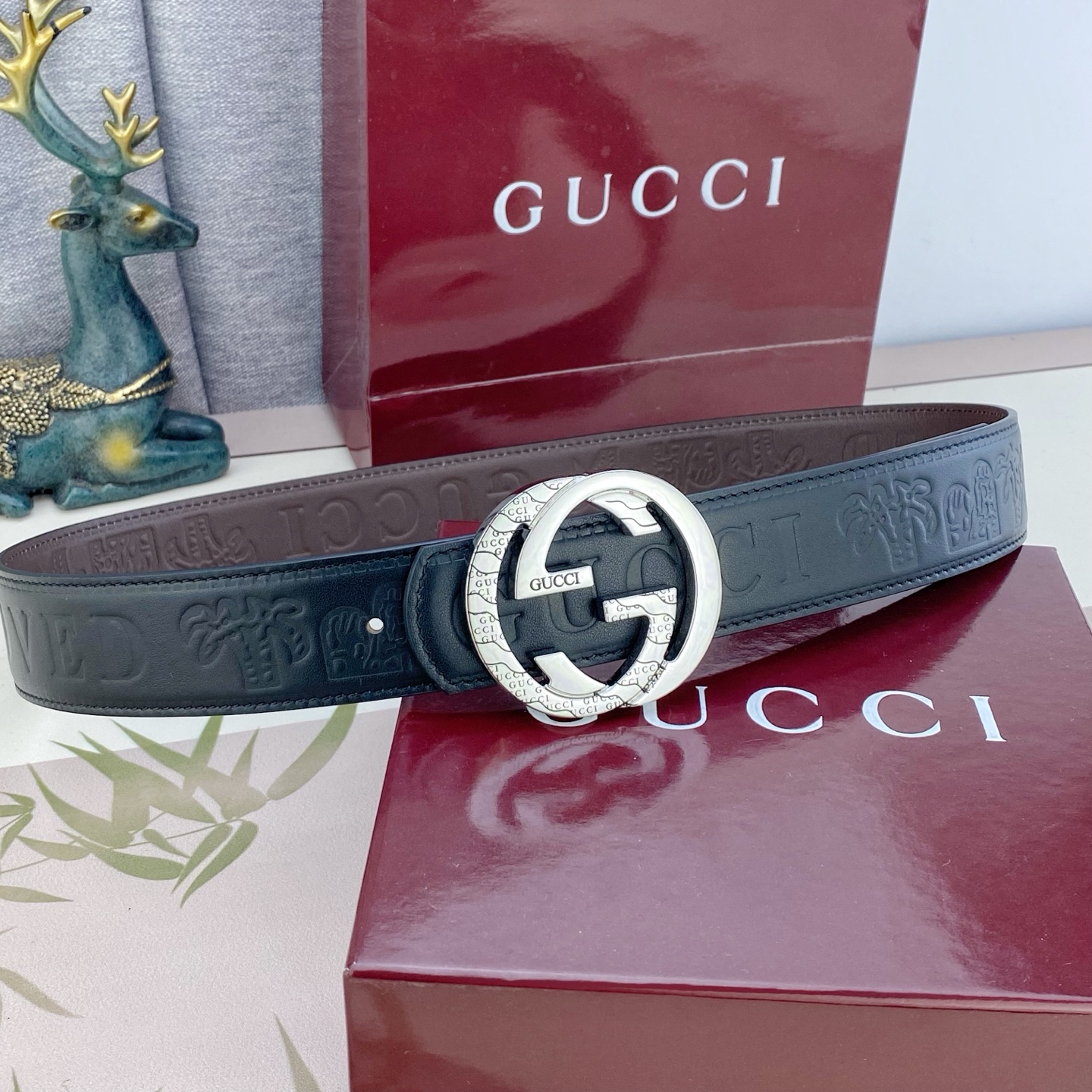 古奇💕 特种皮腰带系列 ，原厂五金精品不锈钢扣，手感柔软舒适 宽3.8CM。