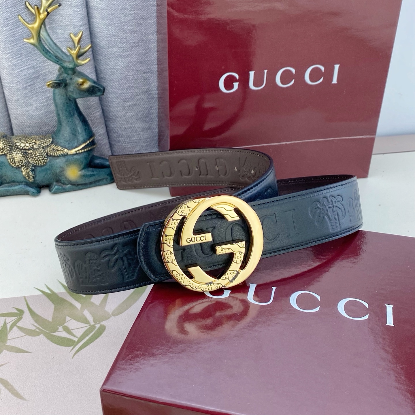 古奇💕 特种皮腰带系列 ，原厂五金精品不锈钢扣，手感柔软舒适 宽3.8CM。