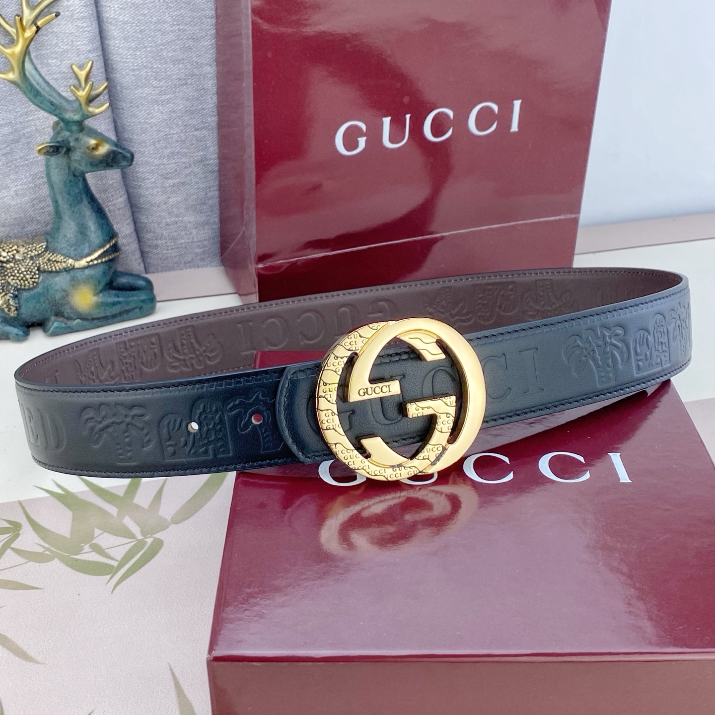 古奇💕 特种皮腰带系列 ，原厂五金精品不锈钢扣，手感柔软舒适 宽3.8CM。