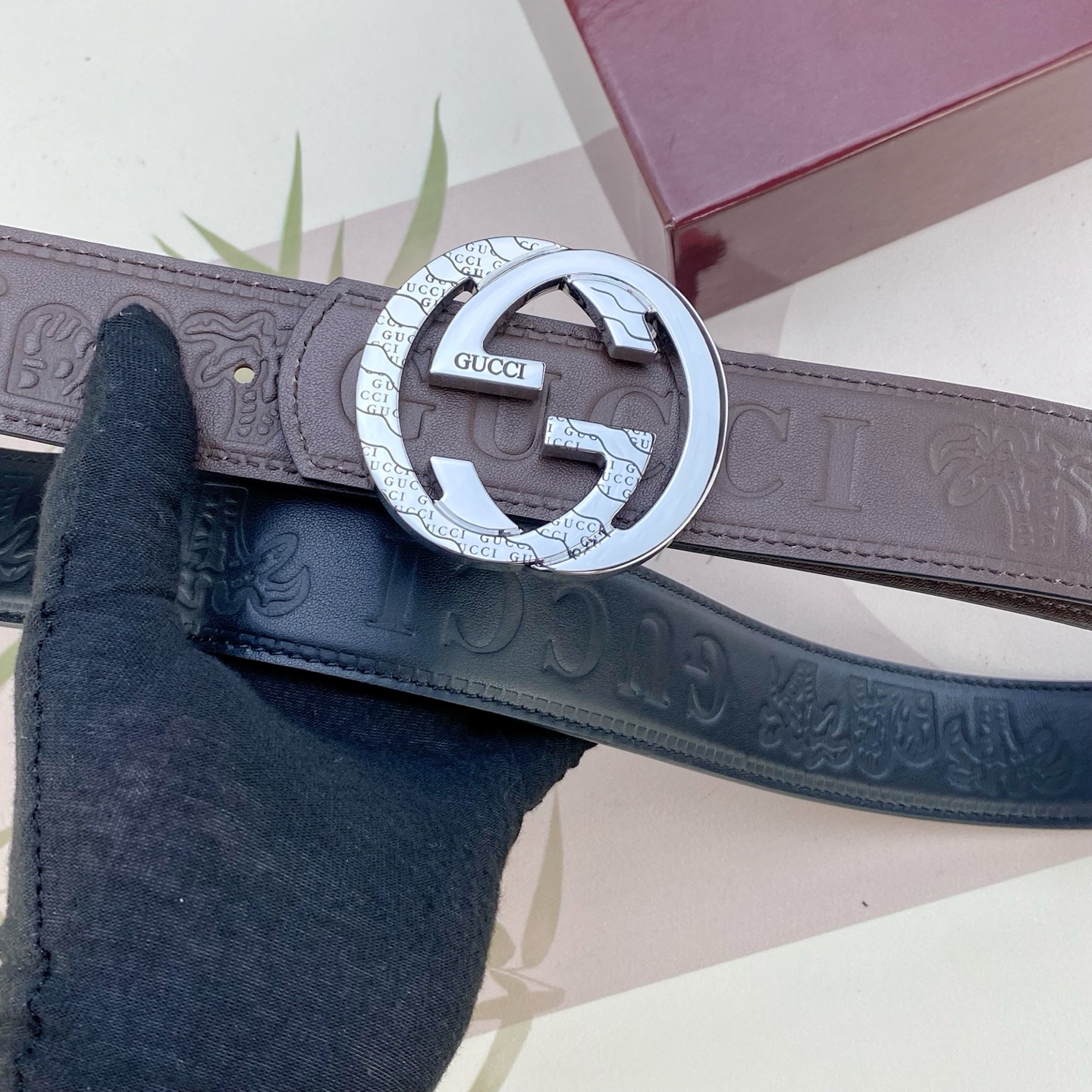 古奇💕 特种皮腰带系列 ，原厂五金精品不锈钢扣，手感柔软舒适 宽3.8CM。