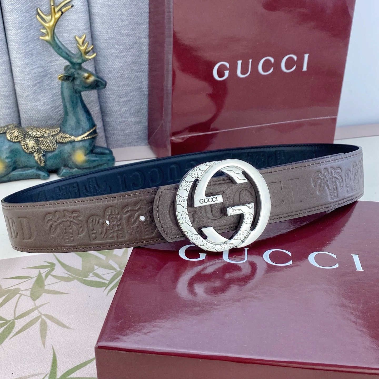 古奇💕 特种皮腰带系列 ，原厂五金精品不锈钢扣，手感柔软舒适 宽3.8CM。