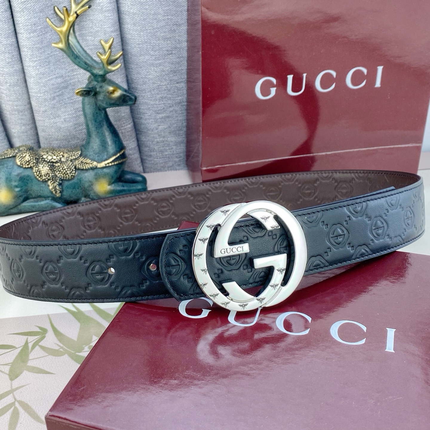 古奇💕 特种皮腰带系列 ，原厂五金精品不锈钢扣，手感柔软舒适 宽3.8CM。