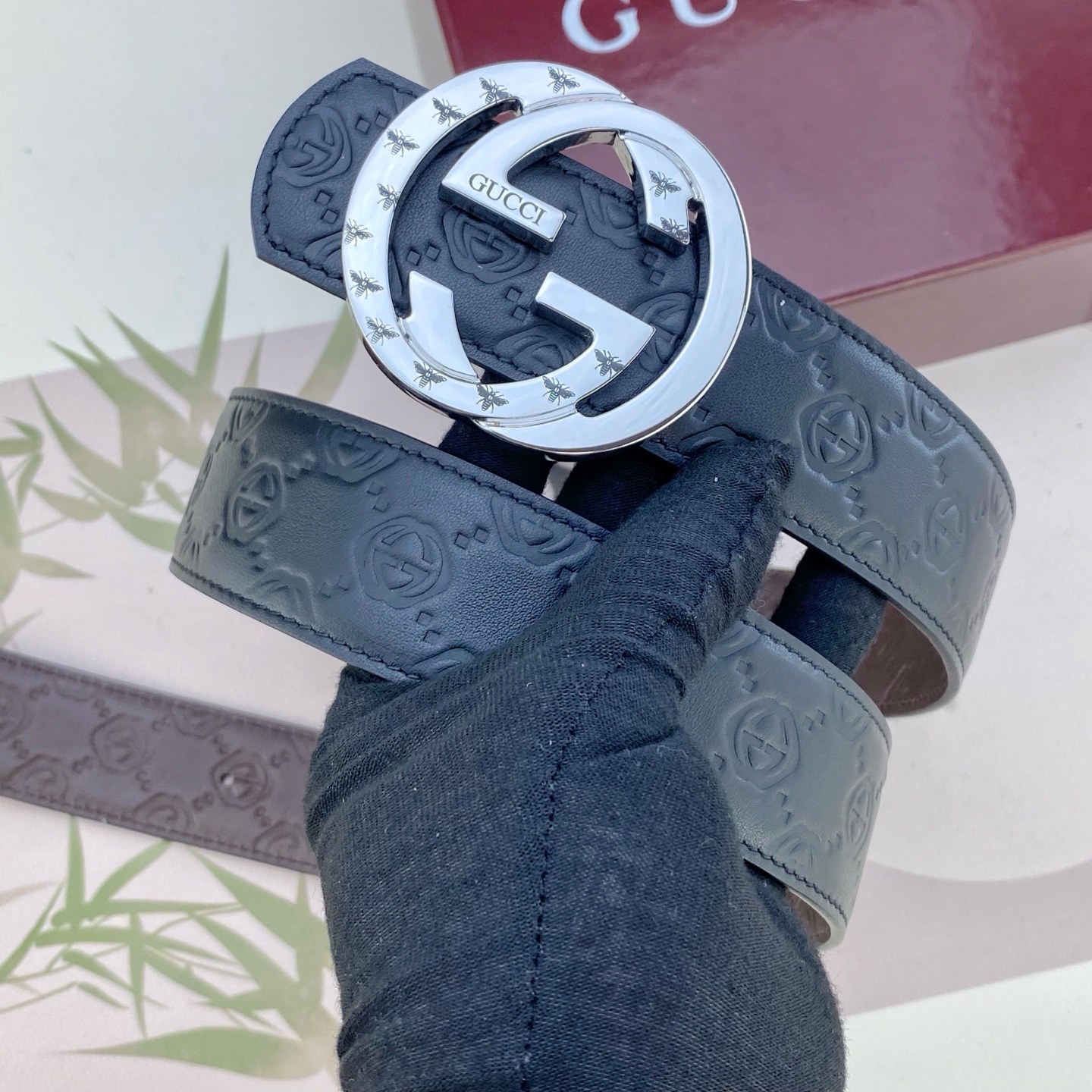 古奇💕 特种皮腰带系列 ，原厂五金精品不锈钢扣，手感柔软舒适 宽3.8CM。