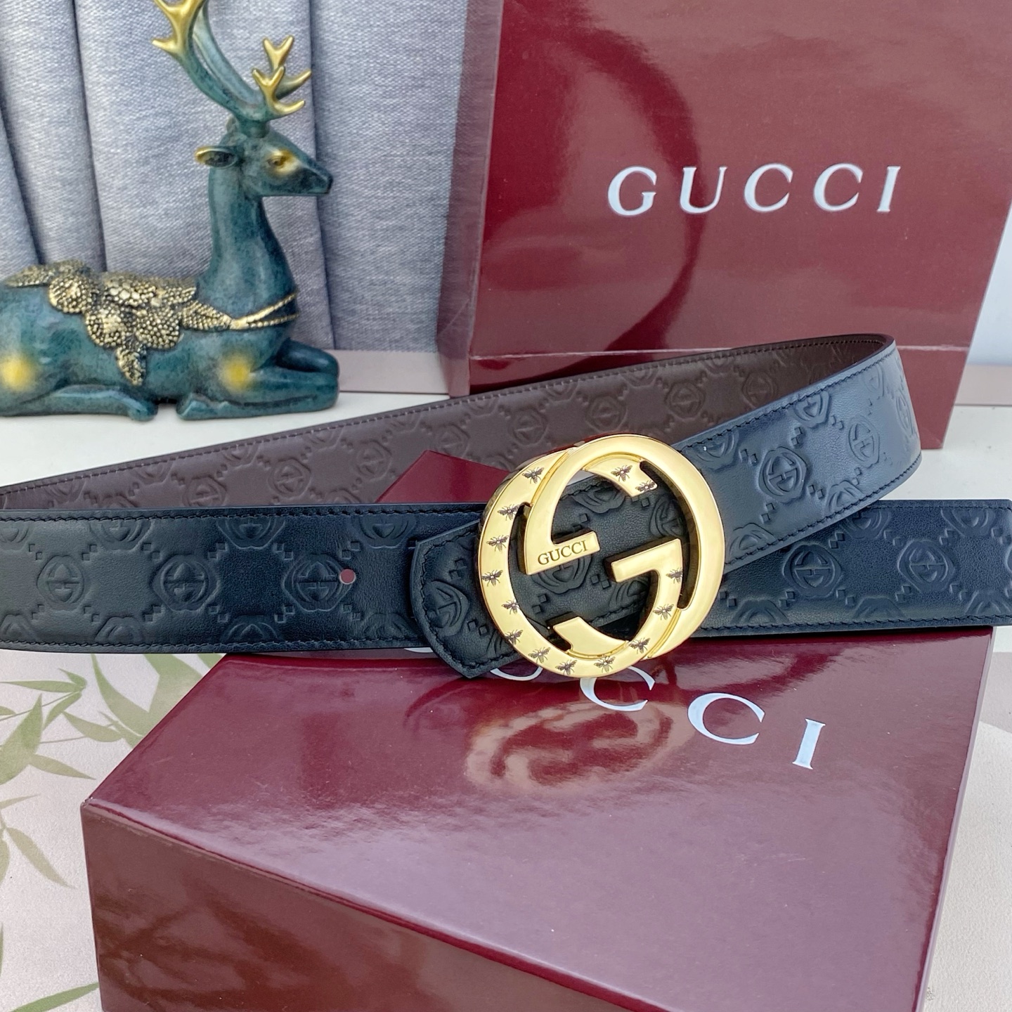 古奇💕 特种皮腰带系列 ，原厂五金精品不锈钢扣，手感柔软舒适 宽3.8CM。